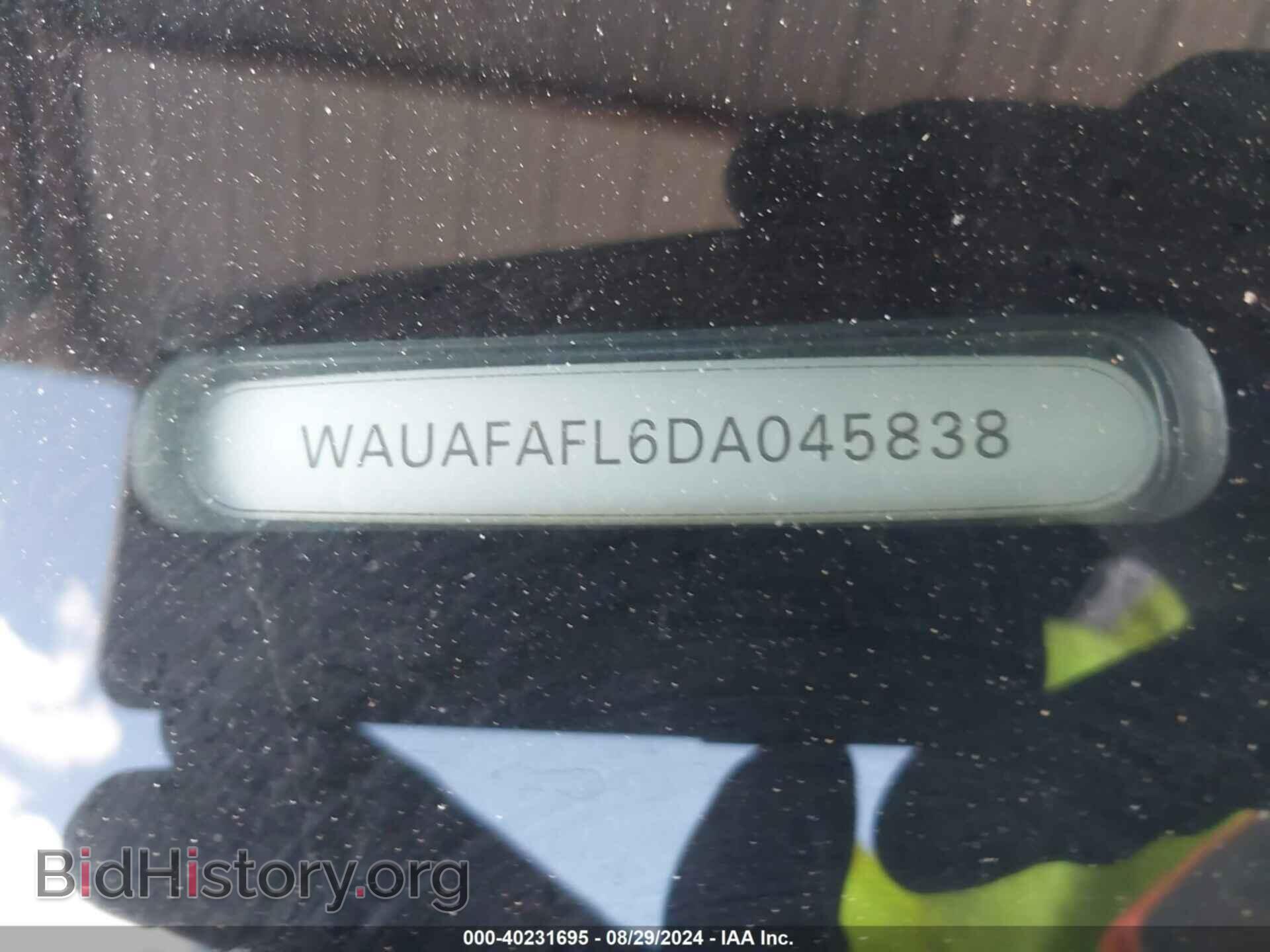 2013 AUDI A4 - VIN: WAUAFAFL6DA045838 - Фото 9