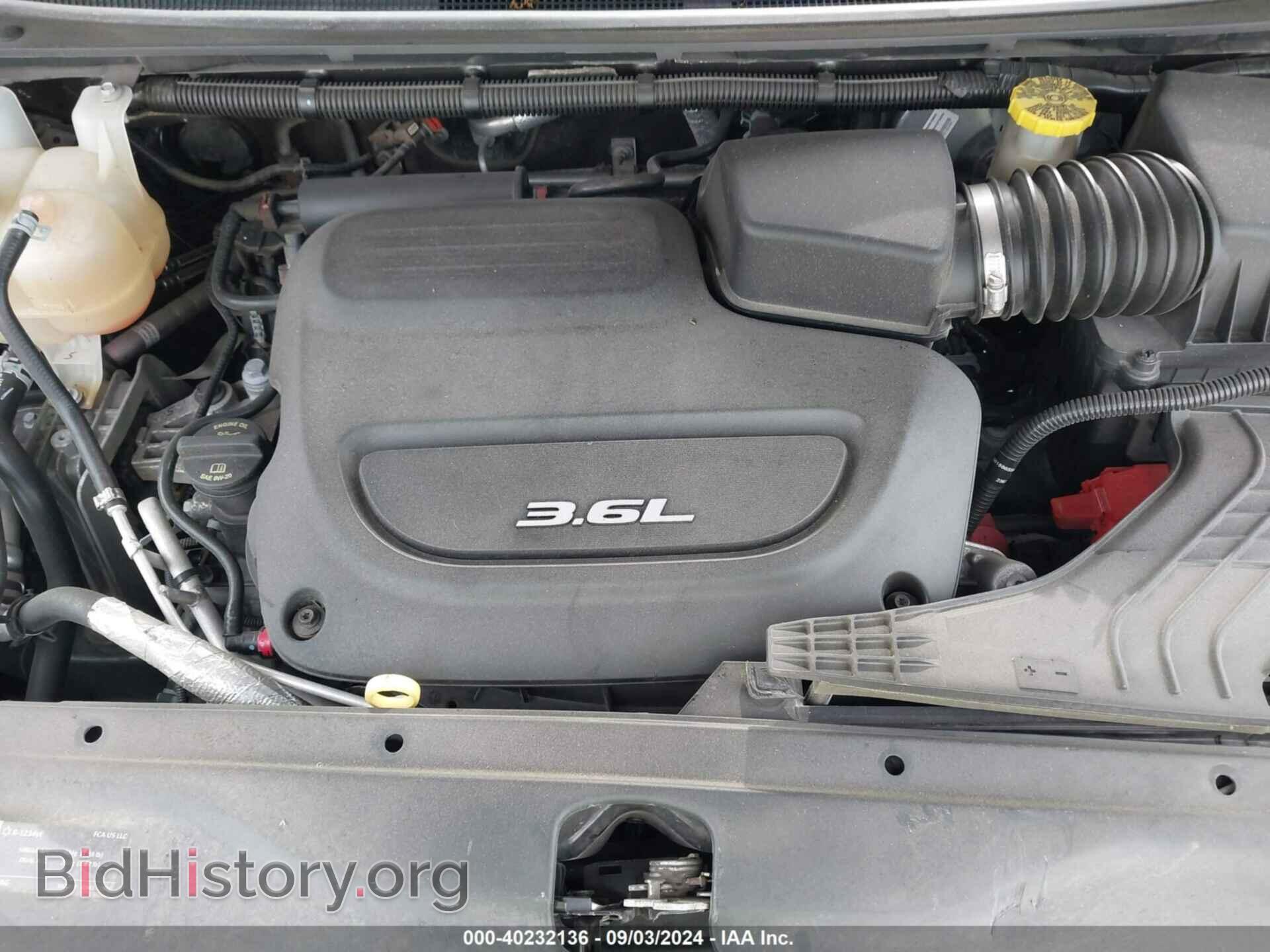 2018 CHRYSLER PACIFICA - VIN: 2C4RC1BG1JR119147 - Фото 10