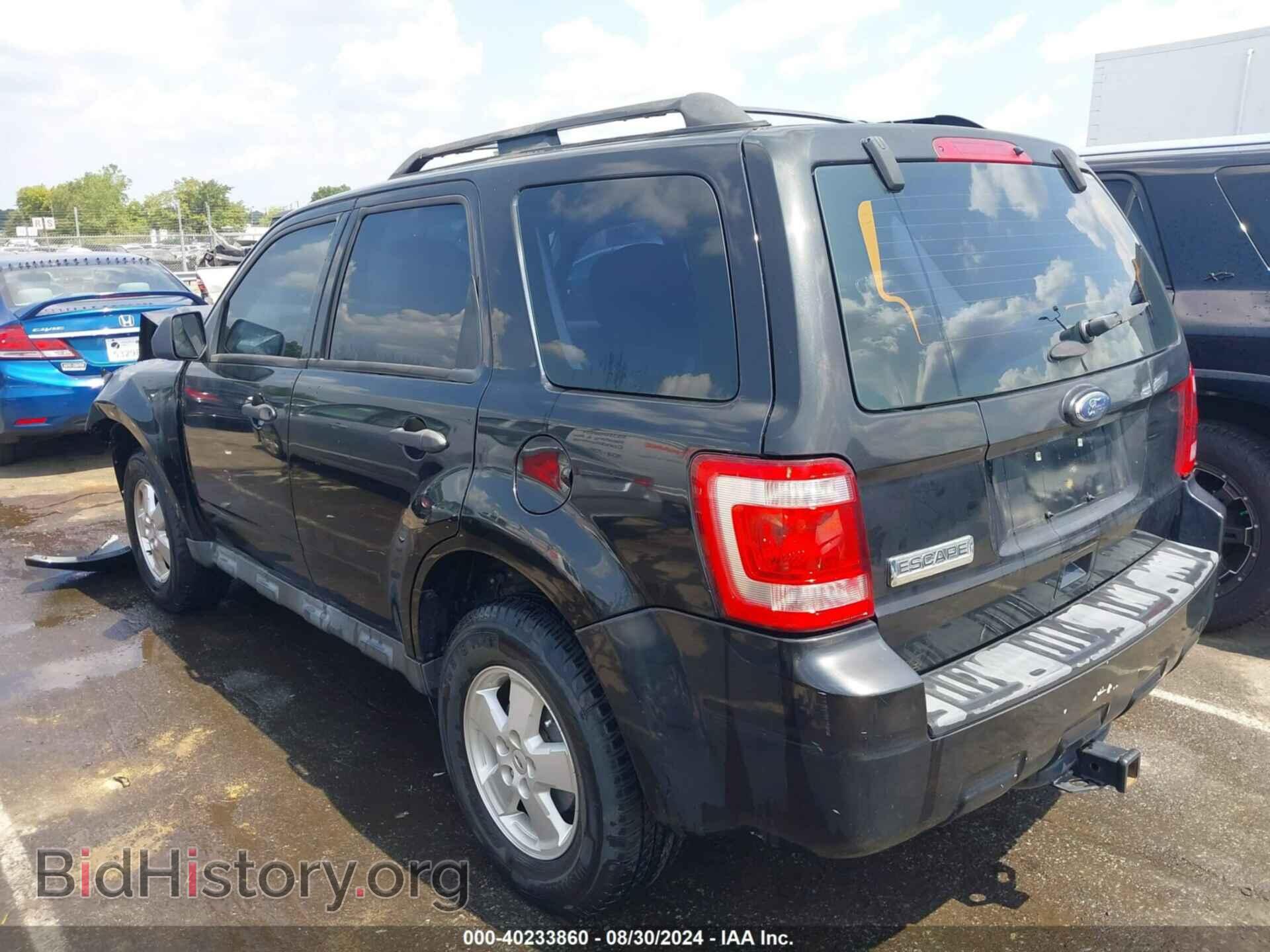 2011 FORD ESCAPE - VIN: 1FMCU0C71BKC48304 - Фото 3