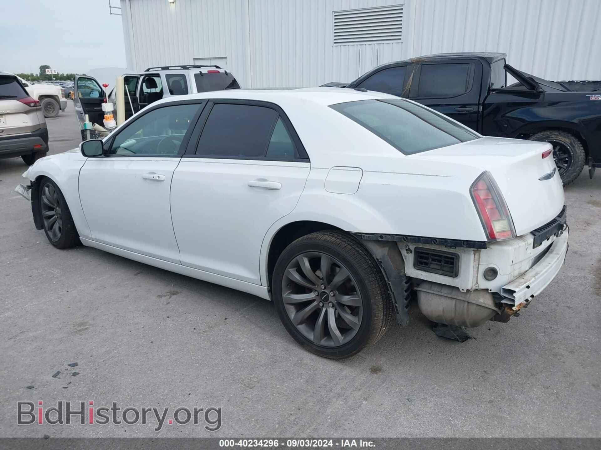 2014 CHRYSLER 300 - VIN: 2C3CCABG9EH365420 - Фото 3
