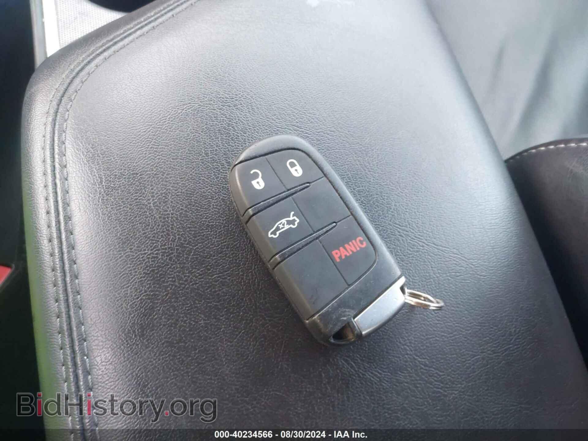 2015 DODGE CHALLENGER - VIN: 2C3CDZBT0FH878274 - Фото 11