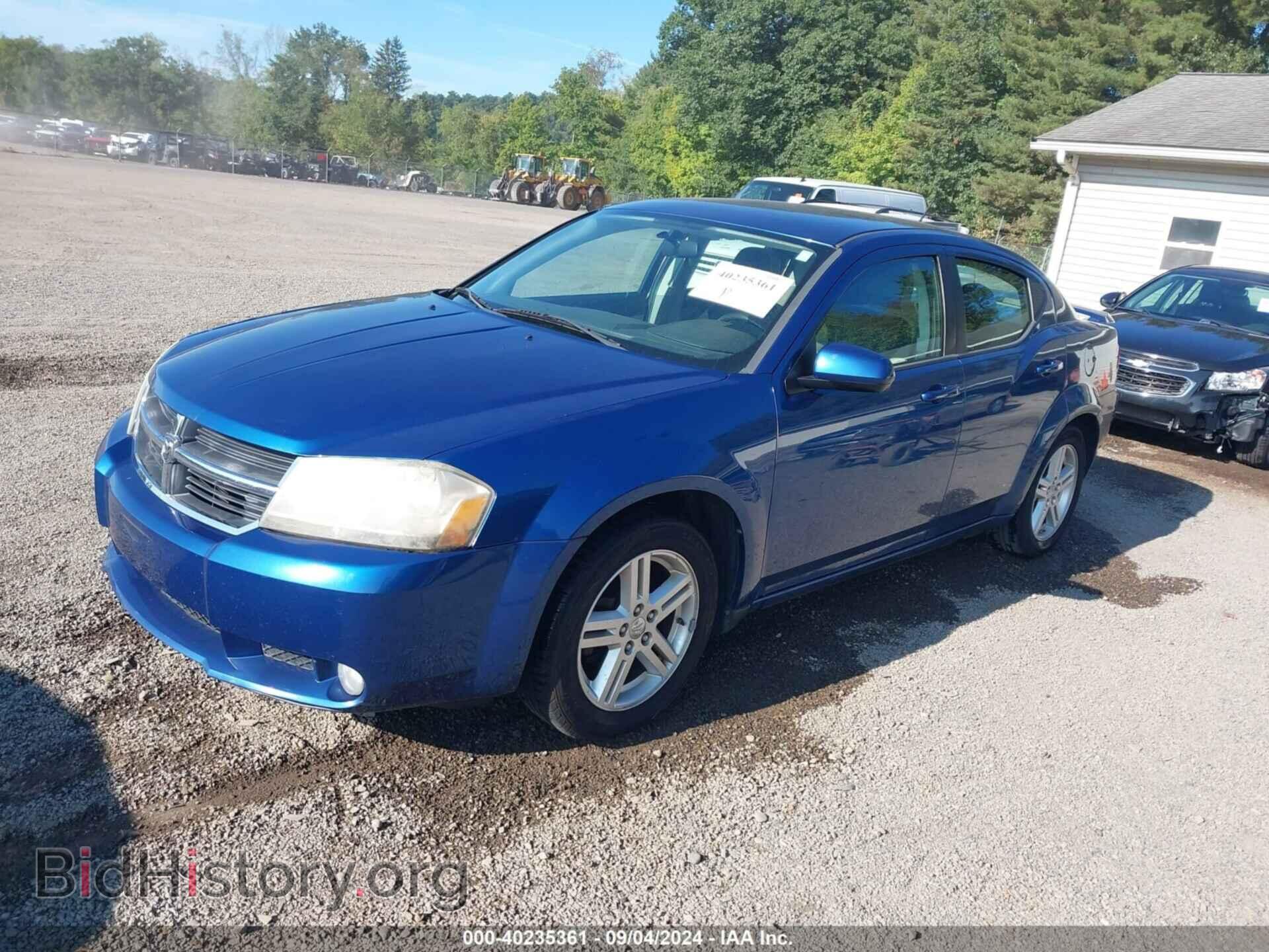 2010 DODGE AVENGER - VIN: 1B3CC5FB8AN172793 - Фото 2