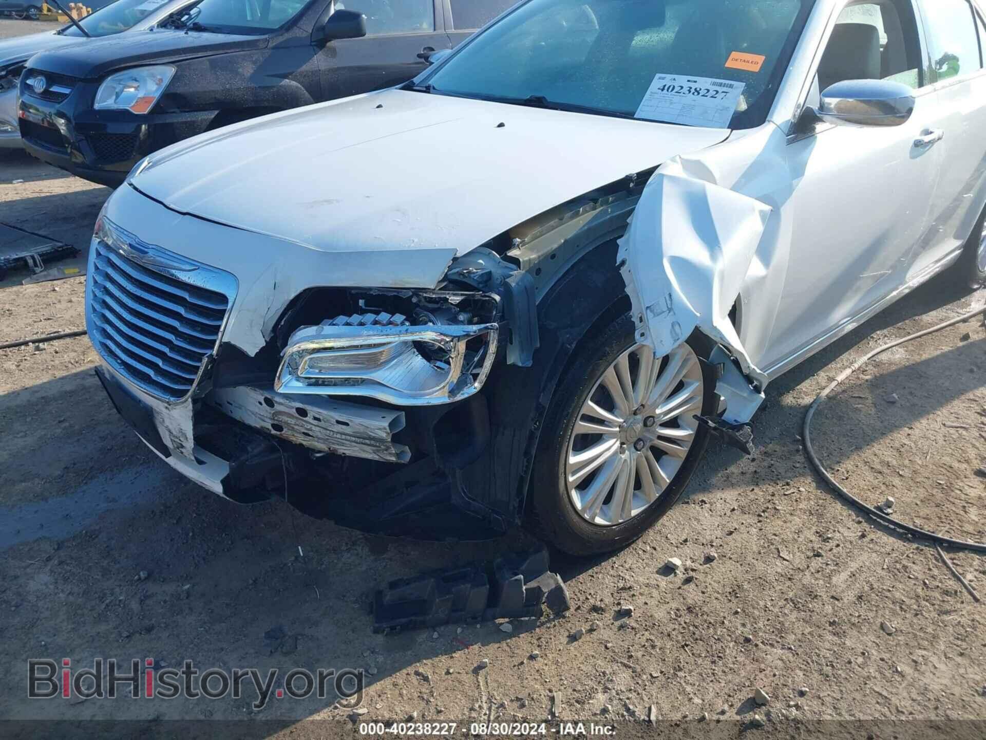 2012 CHRYSLER 300 - VIN: 2C3CCAHG3CH313690 - Фото 6