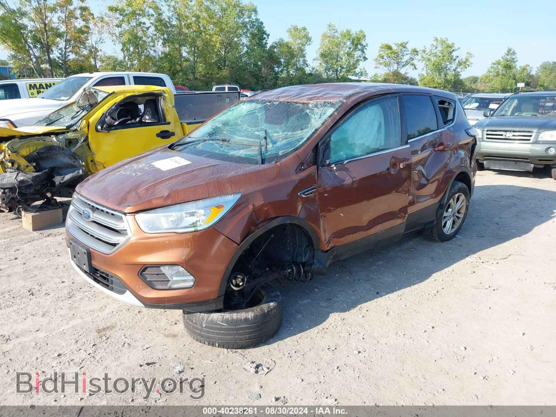 2017 FORD ESCAPE - VIN: 1FMCU0GD1HUC37610 - Photo 2