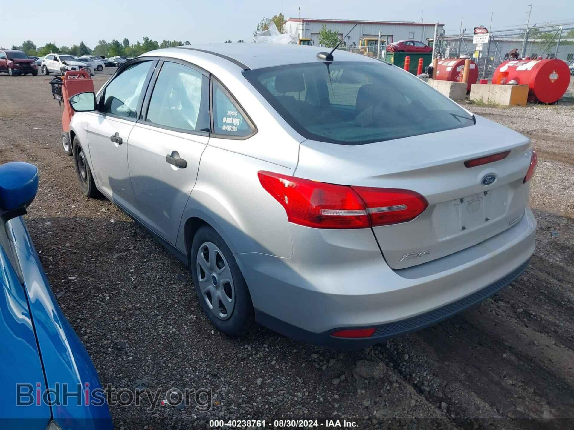 2016 FORD FOCUS - VIN: 1FADP3E2XGL386160 - Фото 3