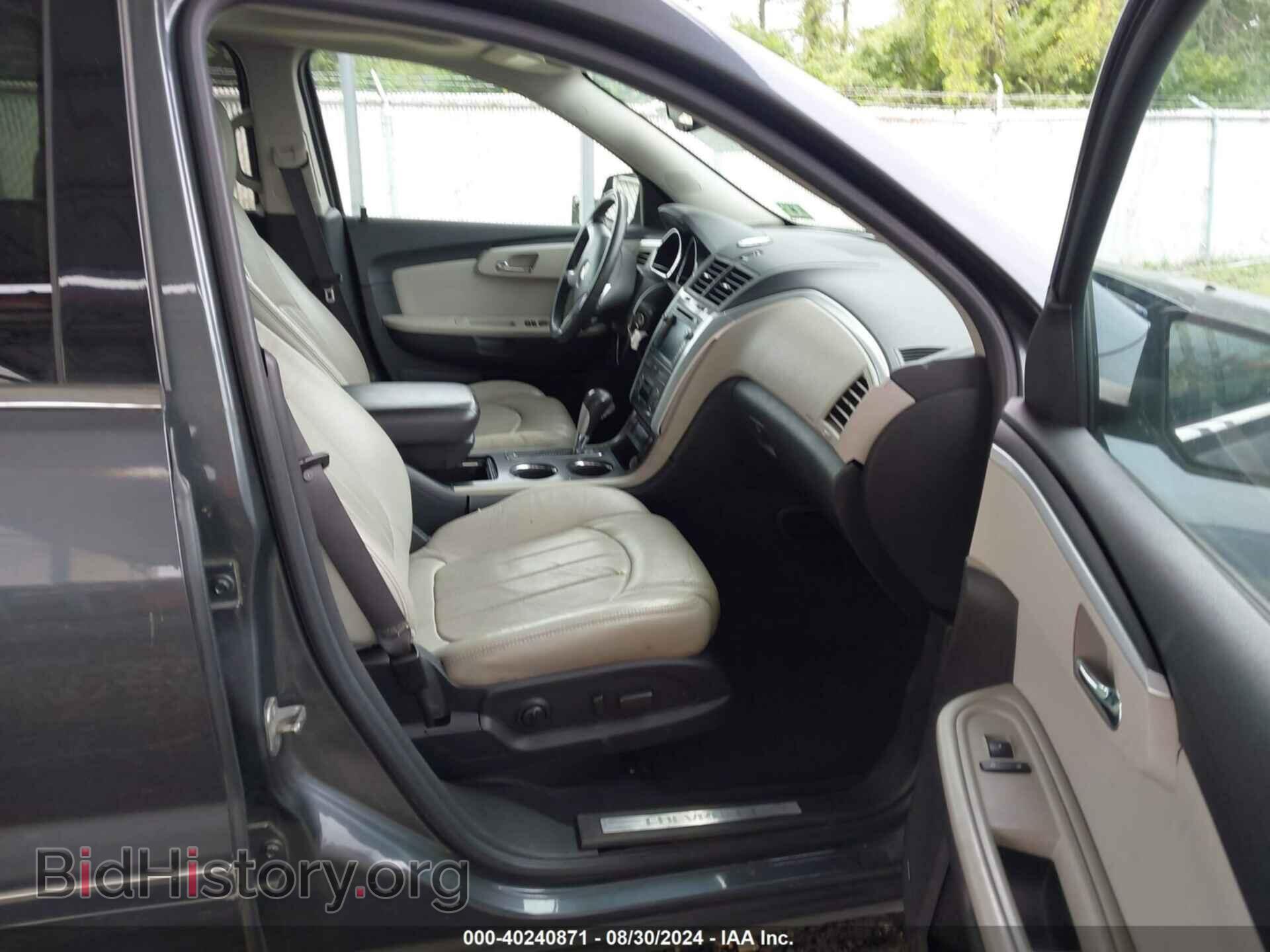 2010 CHEVROLET TRAVERSE - VIN: 1GNLVHED8AS148564 - Фото 5