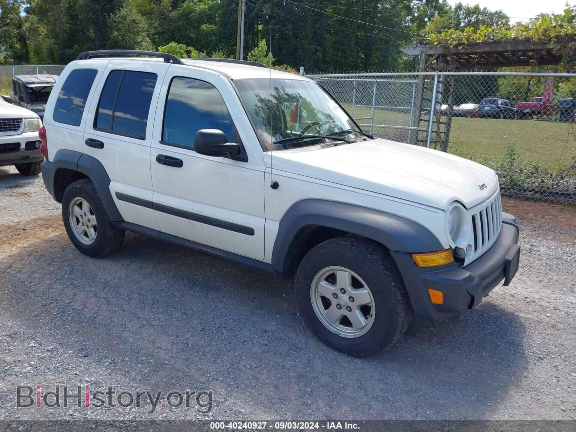 Photo 1J4GL48K87W577816 - JEEP LIBERTY 2007