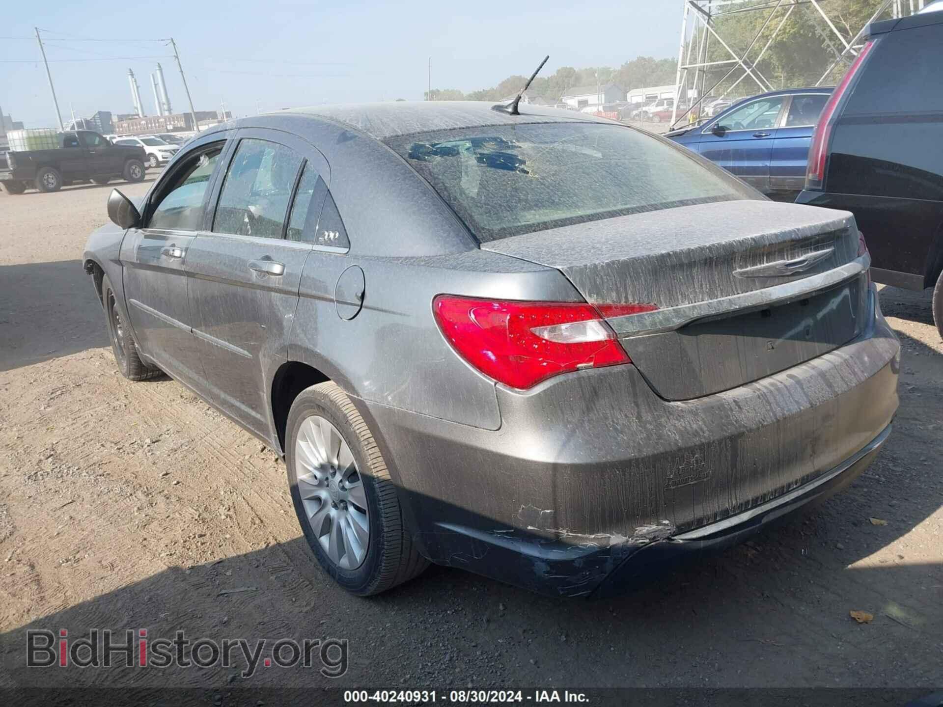 2013 CHRYSLER 200 - VIN: 1C3CCBAB3DN635436 - Фото 3
