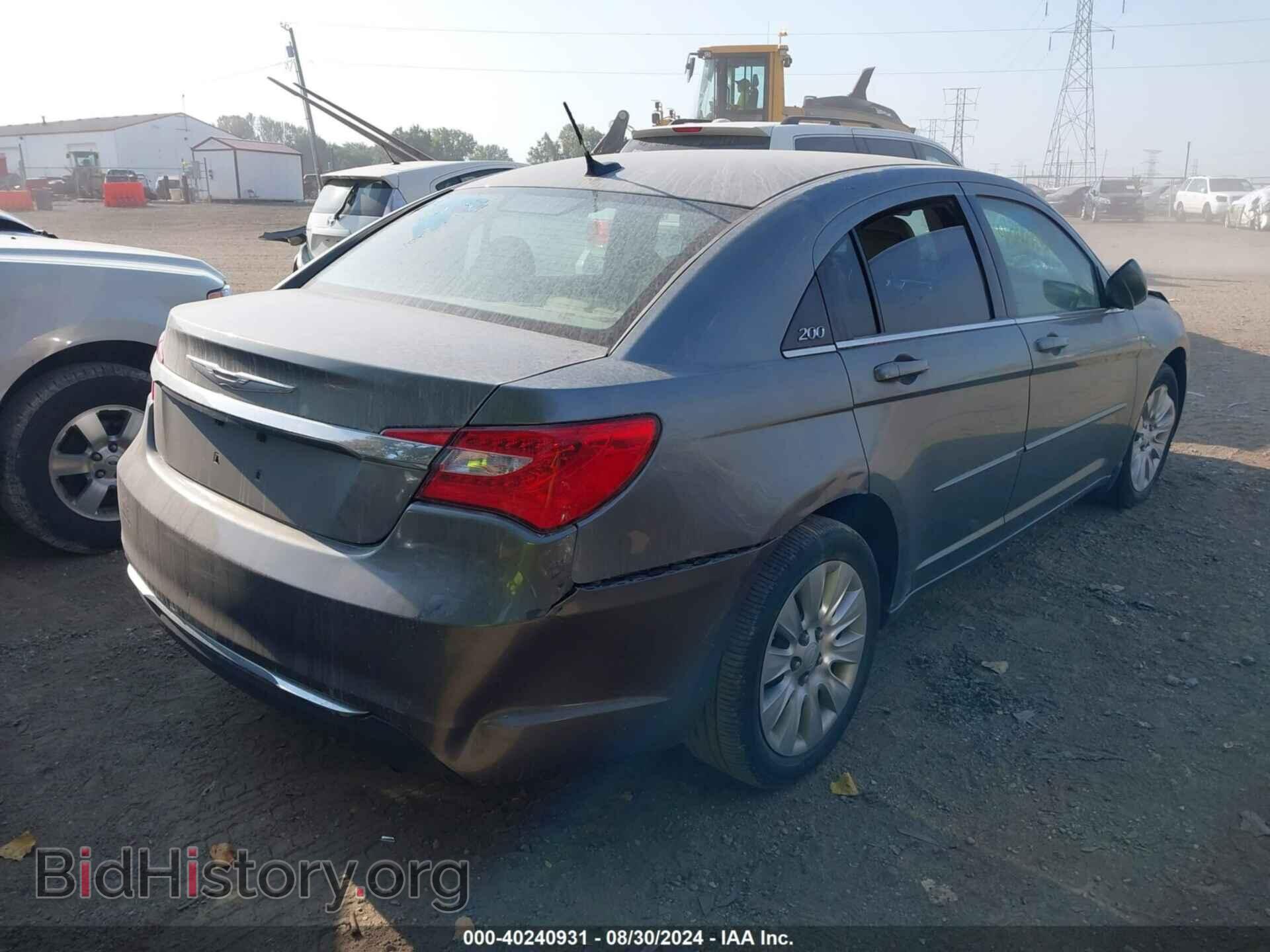2013 CHRYSLER 200 - VIN: 1C3CCBAB3DN635436 - Фото 4