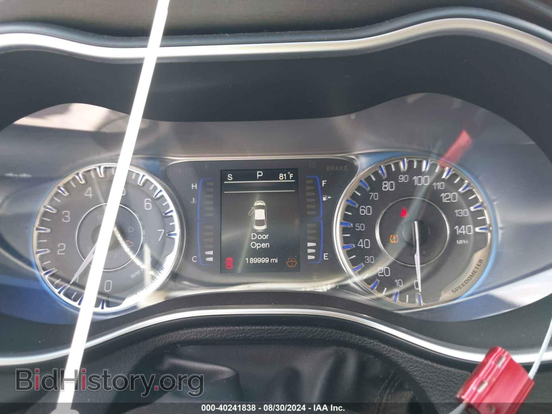 2015 CHRYSLER 200 - VIN: 1C3CCCAB5FN631249 - Фото 7
