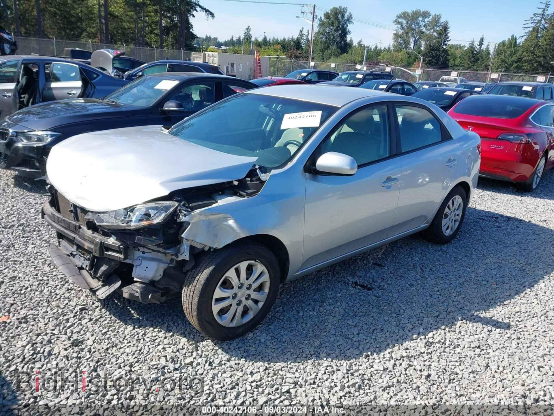 2011 KIA FORTE - VIN: KNAFT4A28B5381477 - Фото 2