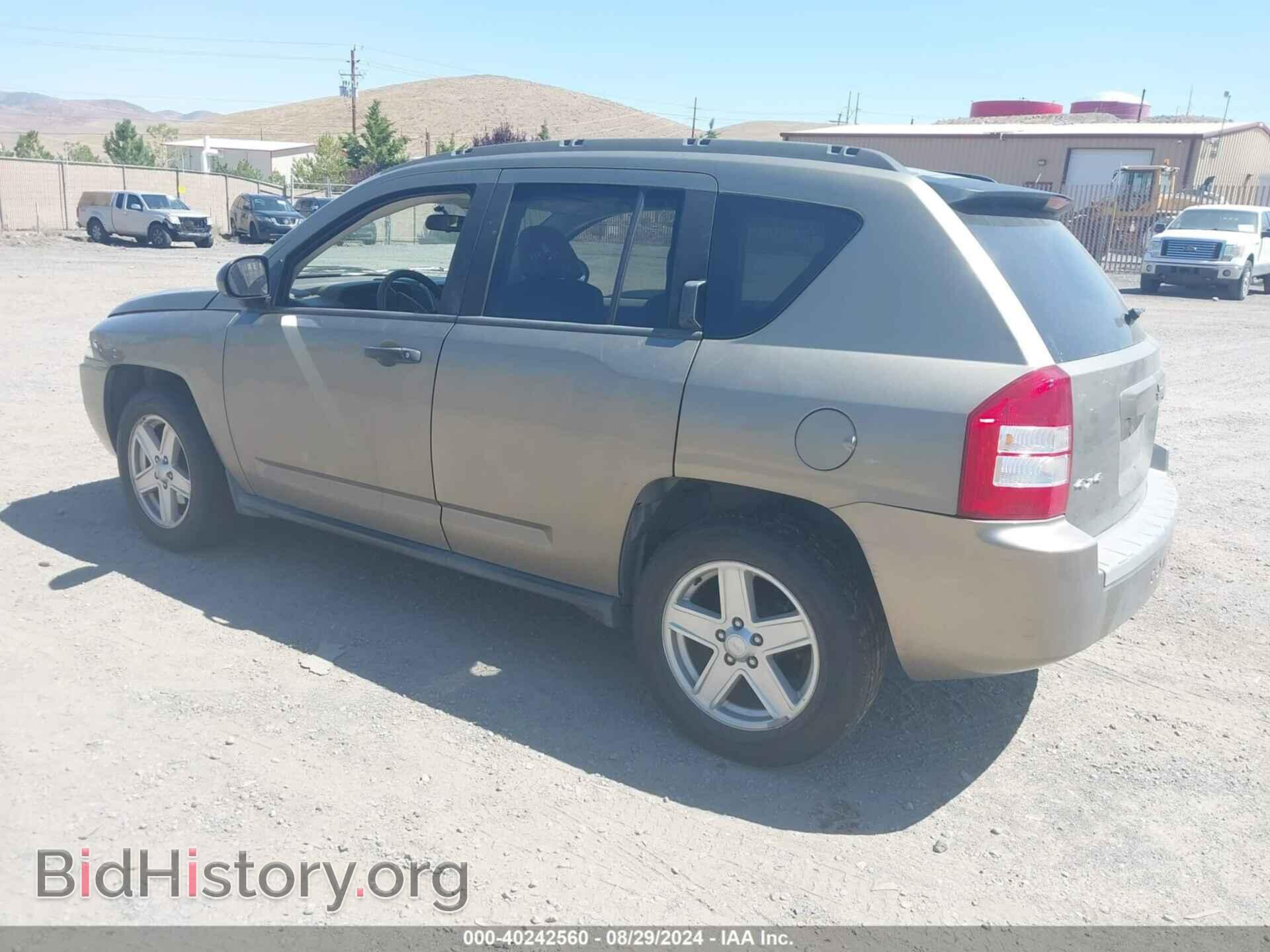2007 JEEP COMPASS - VIN: 1J8FF47W37D142932 - Фото 3