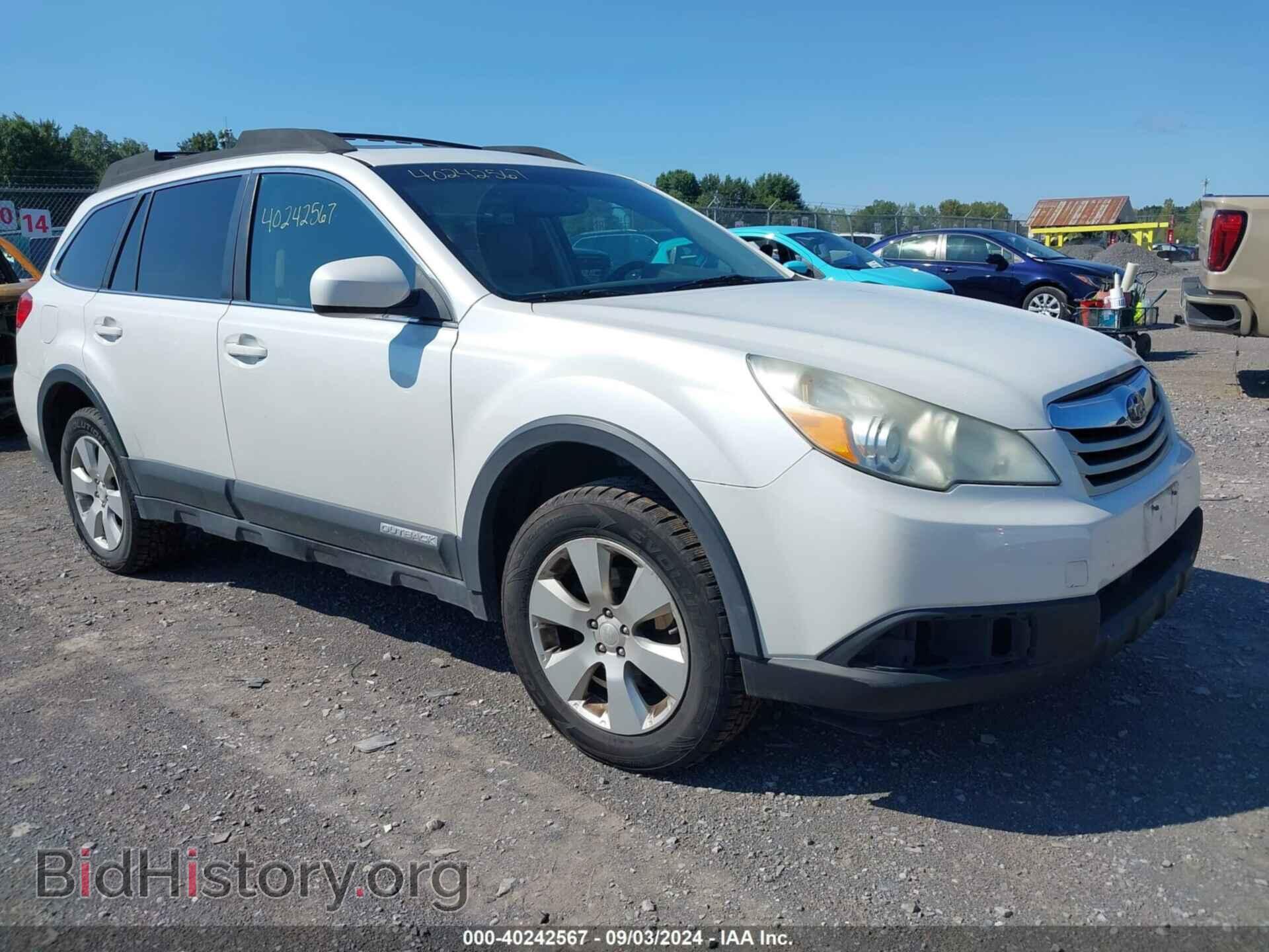 Photo 4S4BRBGC3B3441693 - SUBARU OUTBACK 2011