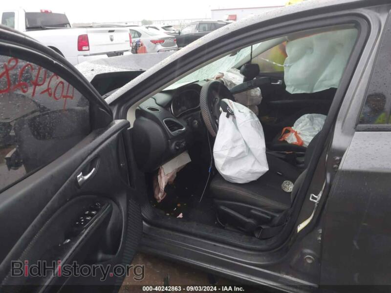 2015 Dodge DART (VIN 1C3CDFBB5FD253095) — фото 5 из 11