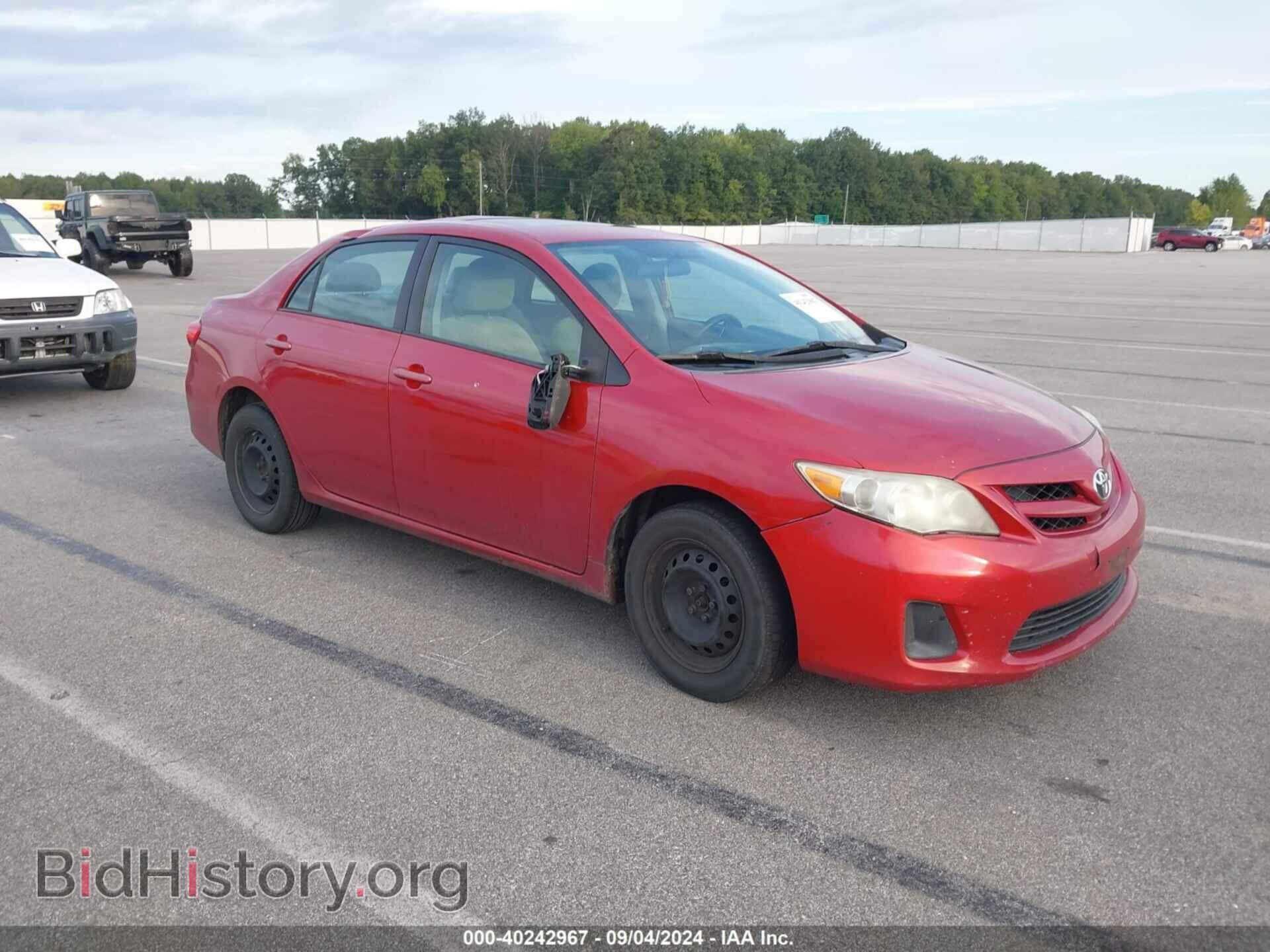 Photo 2T1BU4EEXBC574560 - TOYOTA COROLLA 2011
