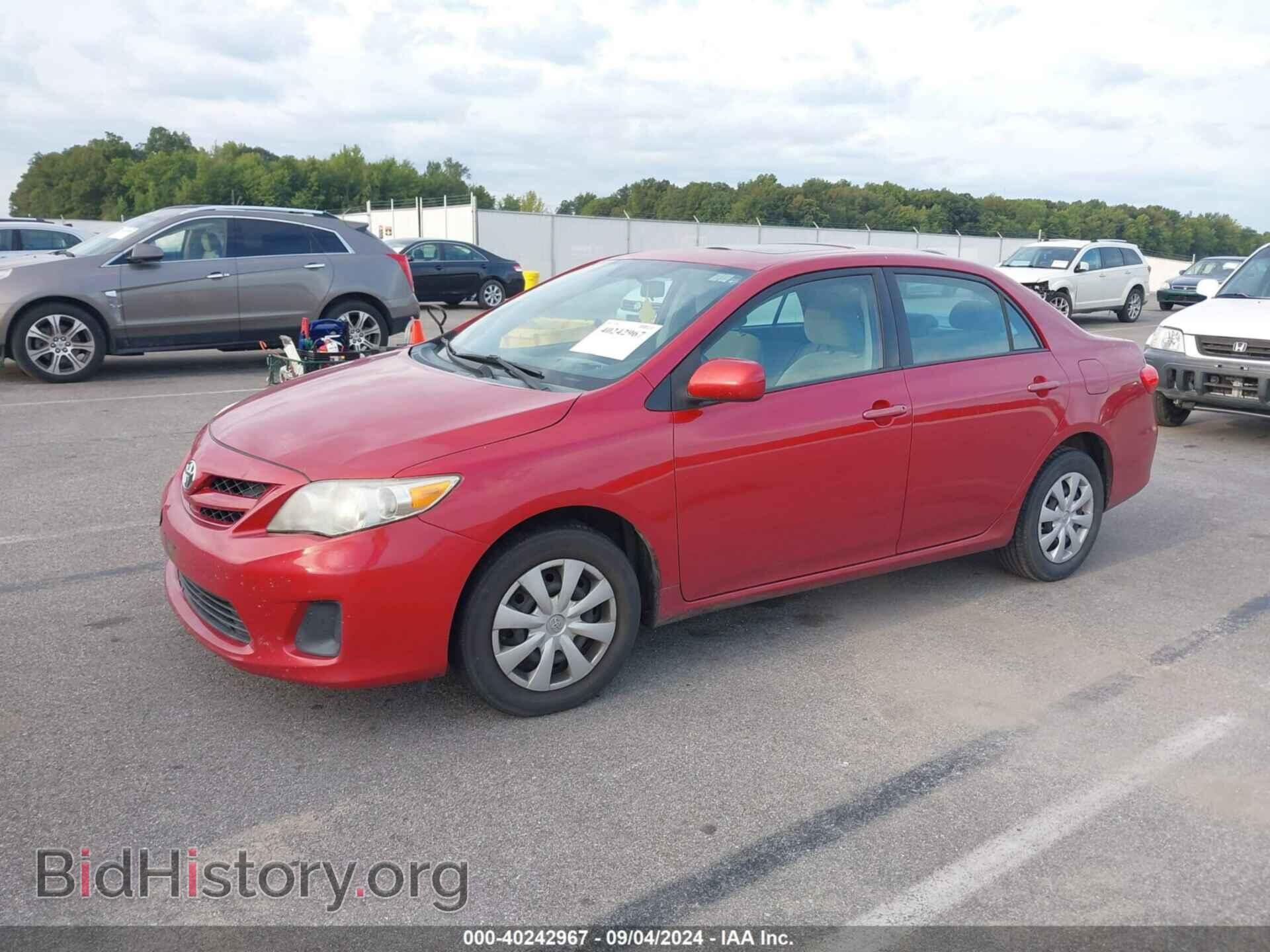 2011 TOYOTA COROLLA - VIN: 2T1BU4EEXBC574560 - Фото 2