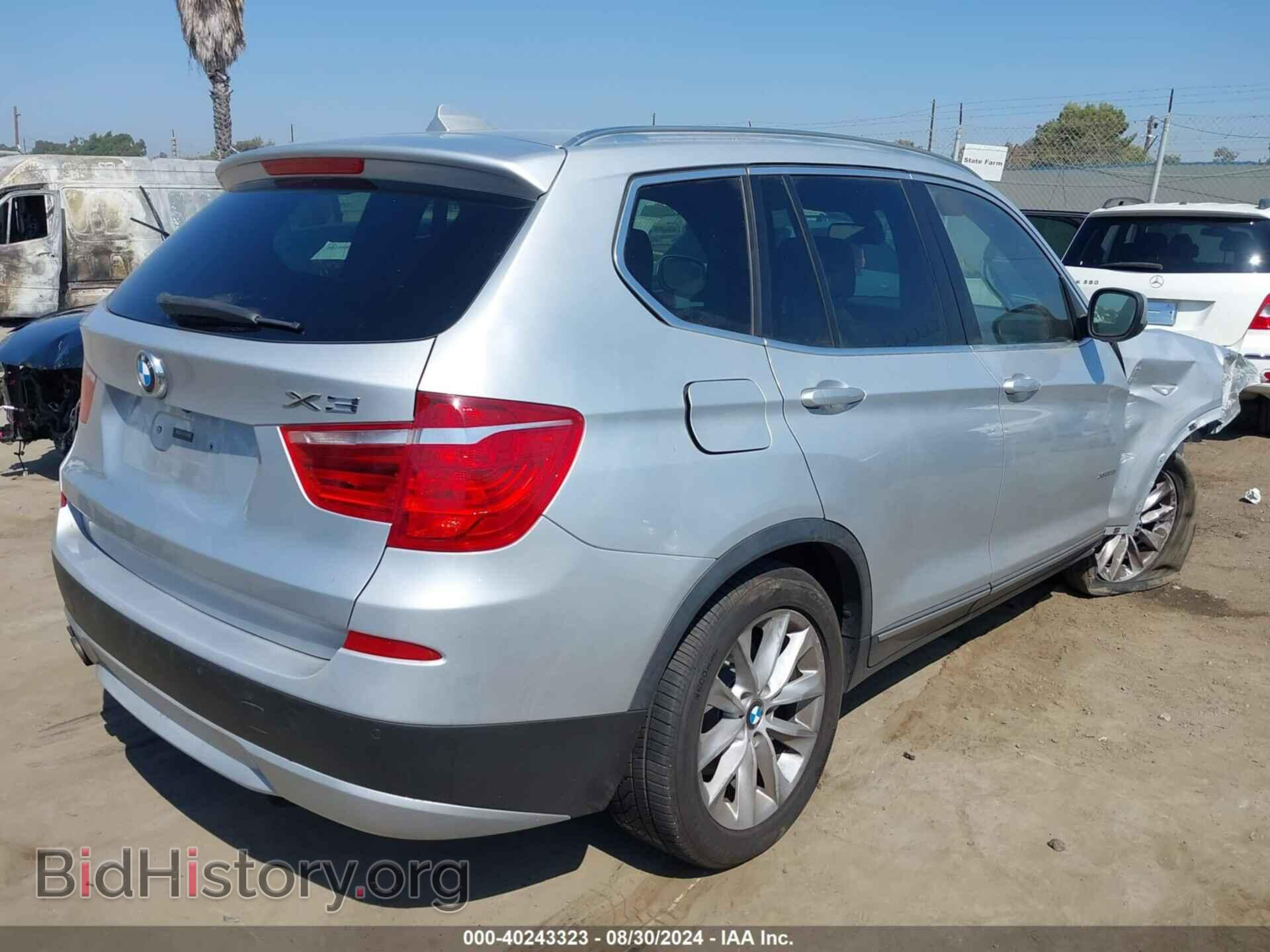 2013 BMW X3 - VIN: 5UXWX9C58D0A08498 - Фото 4