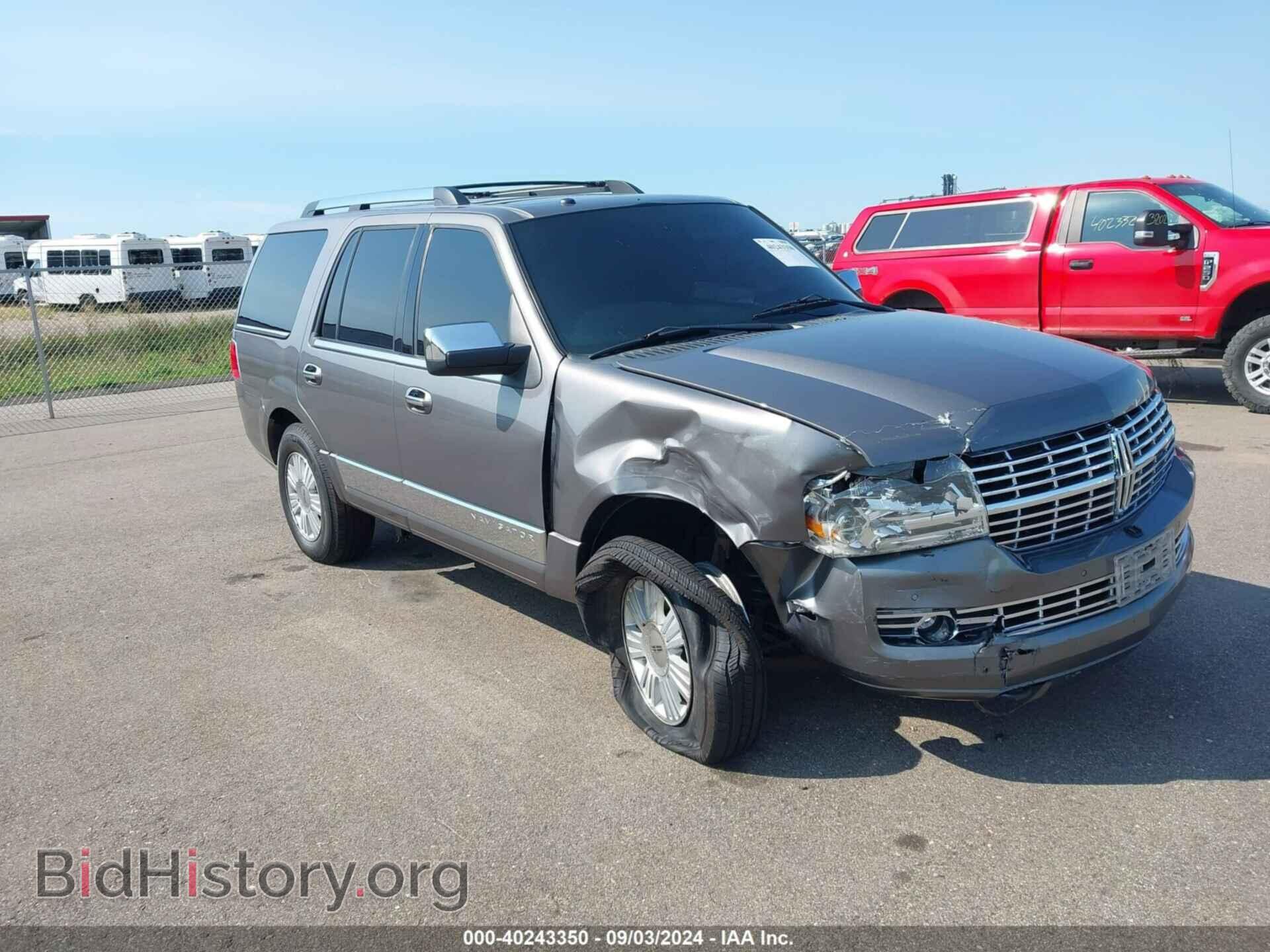 Фотография 5LMJJ2J58EEL03957 - LINCOLN NAVIGATOR 2014