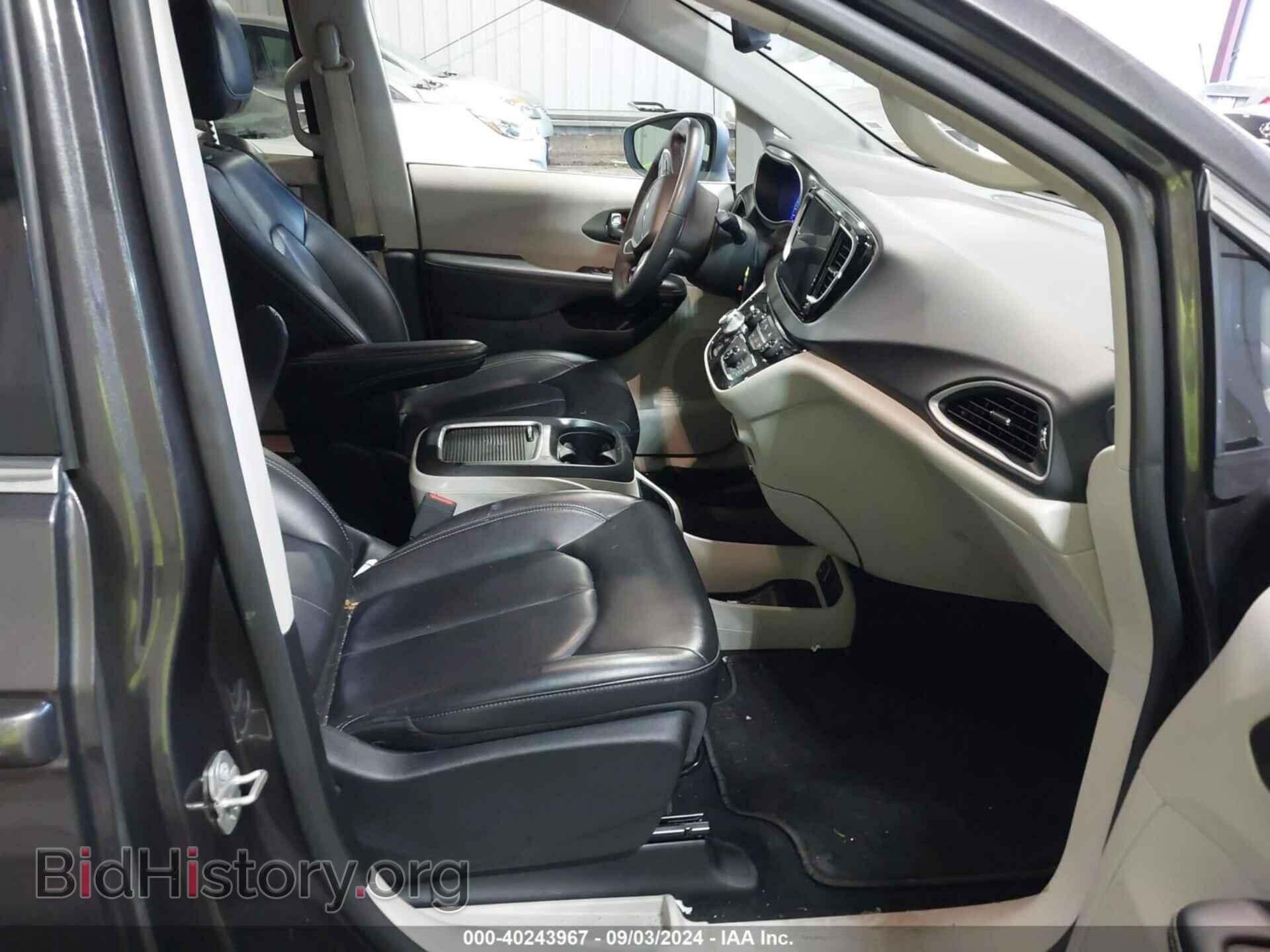 2023 CHRYSLER PACIFICA - VIN: 2C4RC1BG0PR587315 - Фото 5
