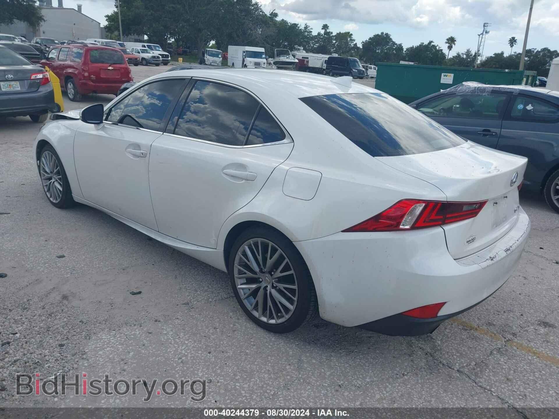 2014 LEXUS IS 250 - VIN: JTHBF1D22E5012250 - Photo 3