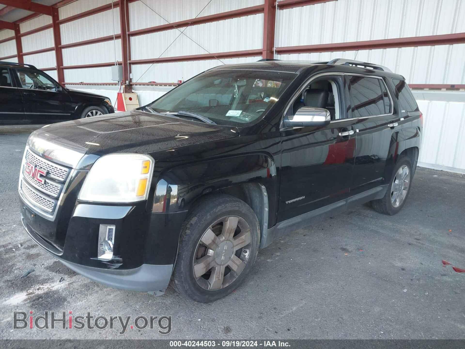 2011 GMC TERRAIN - VIN: 2CTFLXE59B6263620 - Photo 2