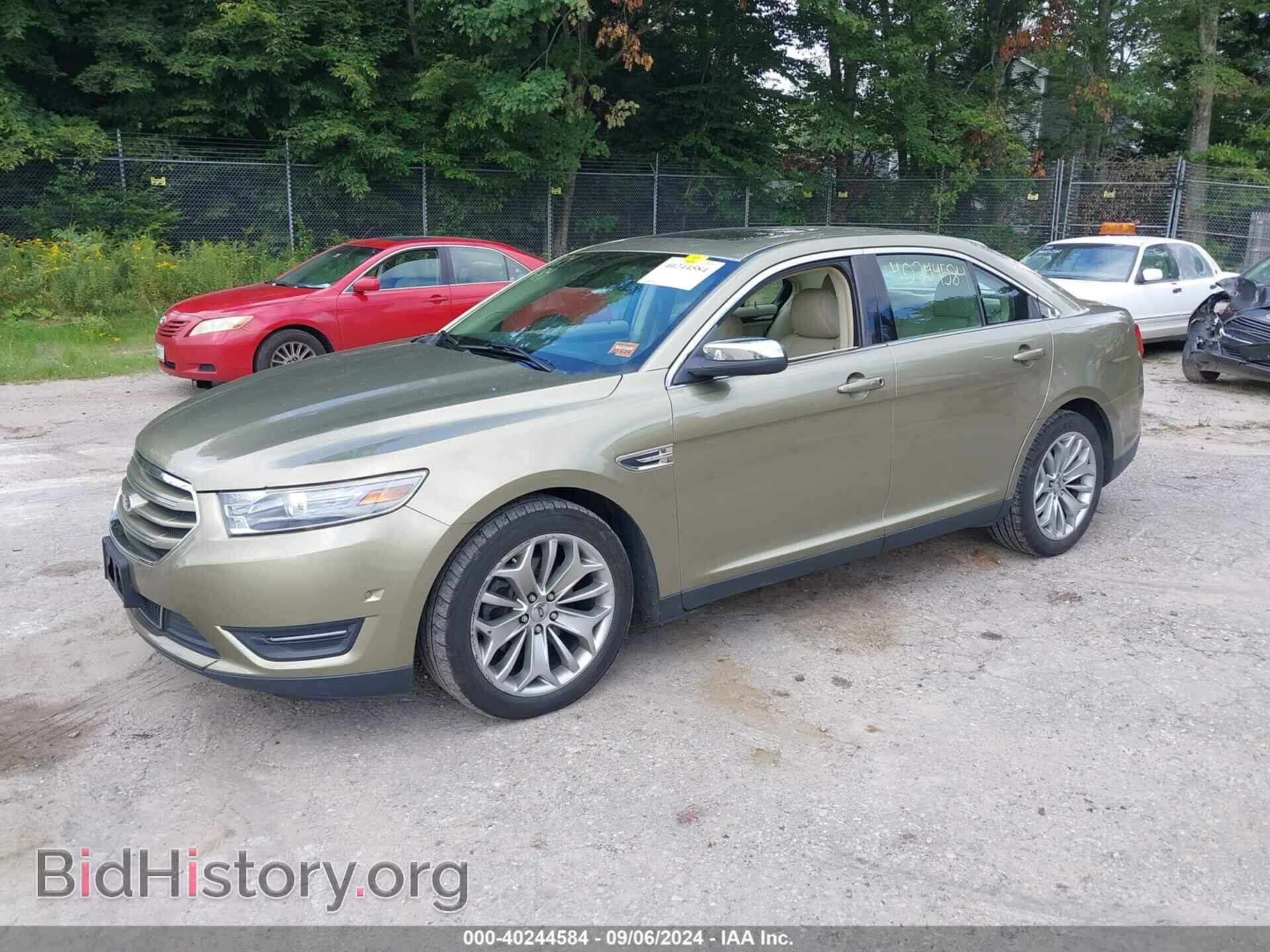 2013 FORD TAURUS - VIN: 1FAHP2J82DG163525 - Фото 2
