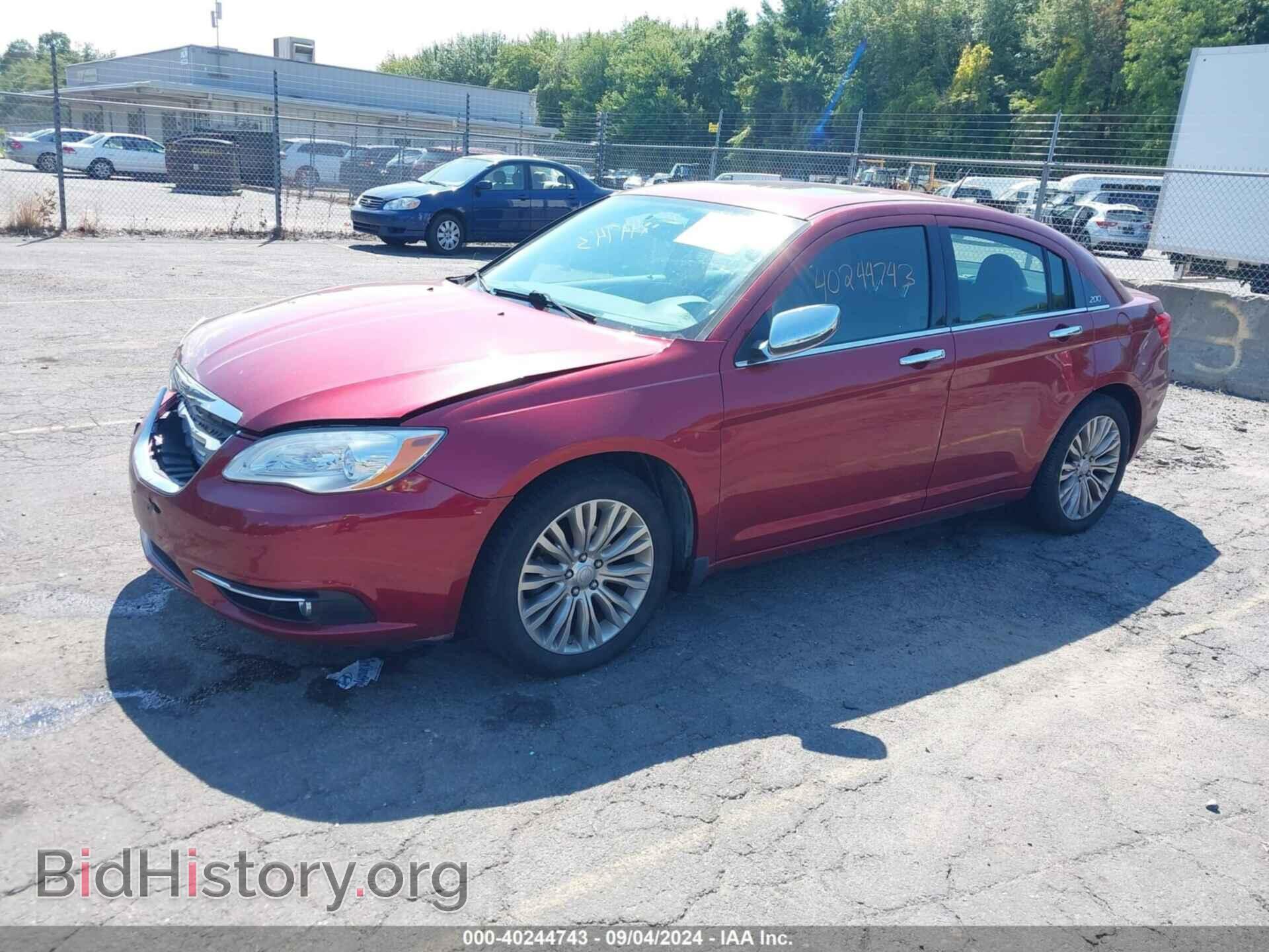2012 CHRYSLER 200 - VIN: 1C3CCBCG3CN249316 - Фото 2