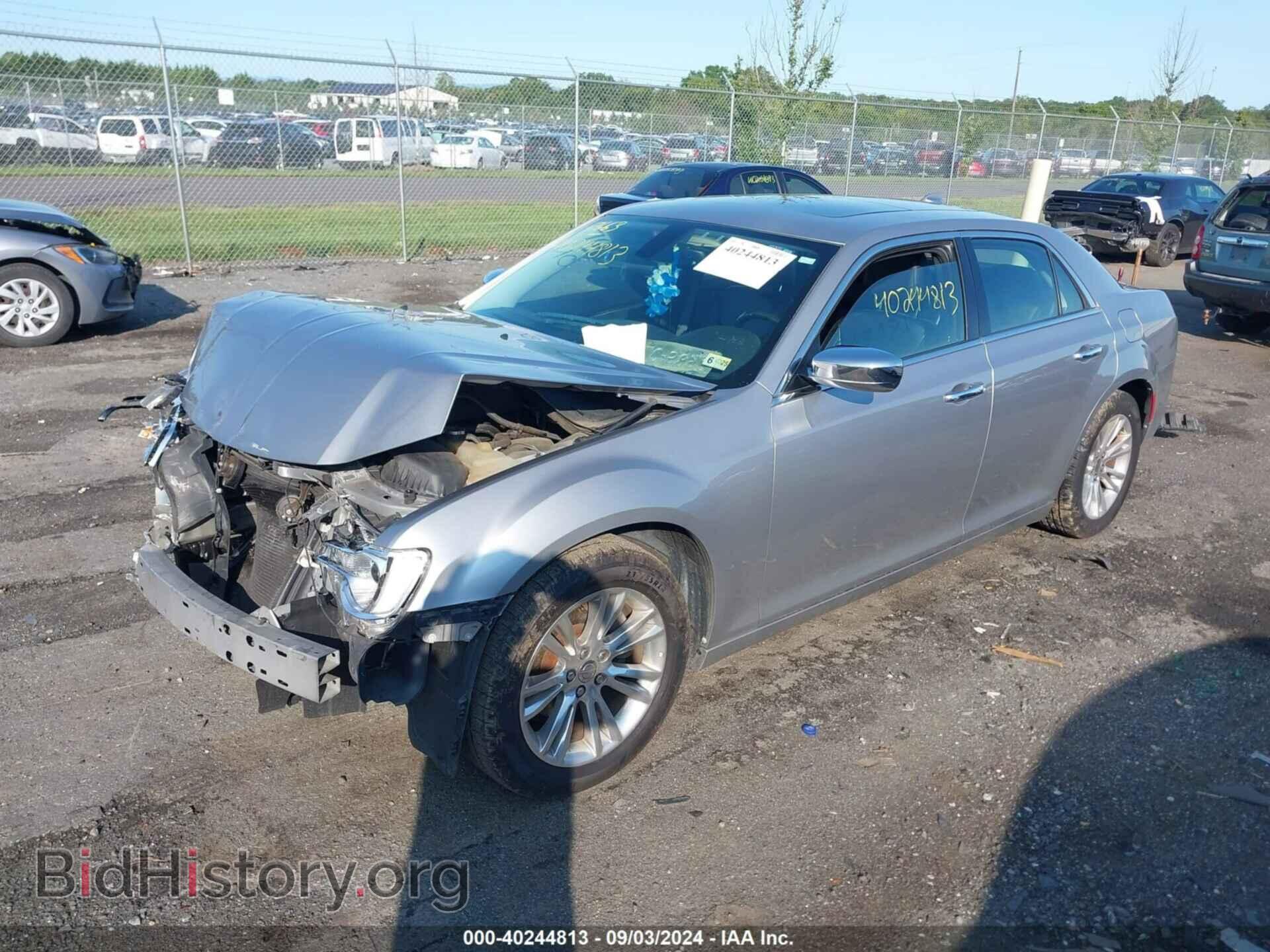 2016 CHRYSLER 300C - VIN: 2C3CCAEG2GH243433 - Фото 2