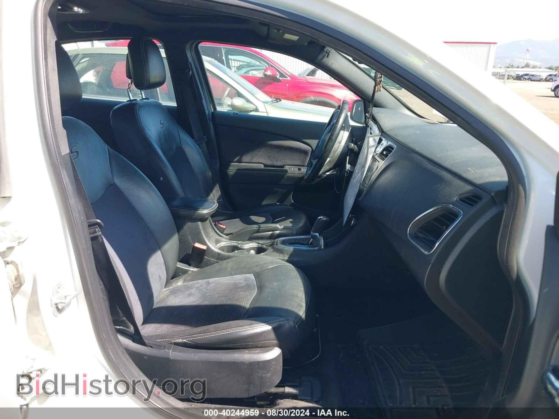 2013 CHRYSLER 200 - VIN: 1C3CCBCG9DN609559 - Фото 5