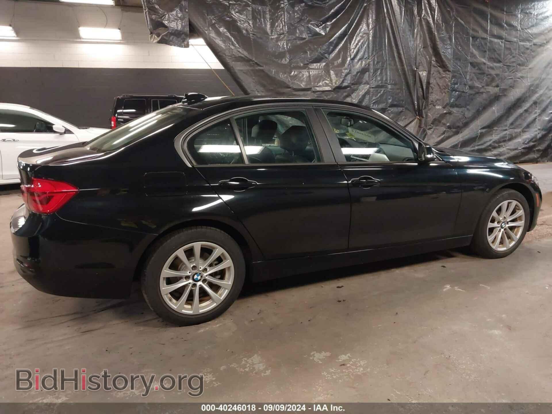 2018 BMW 320I - VIN: WBA8A3C52JA505555 - Фото 4