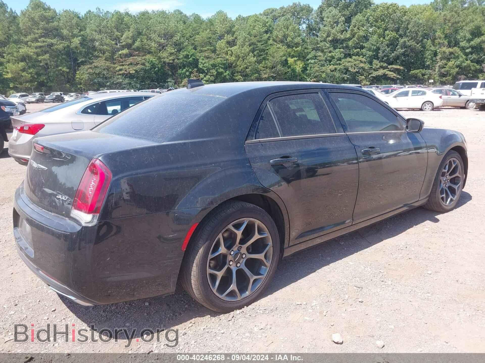 2015 CHRYSLER 300 - VIN: 2C3CCABG1FH807740 - Фото 4