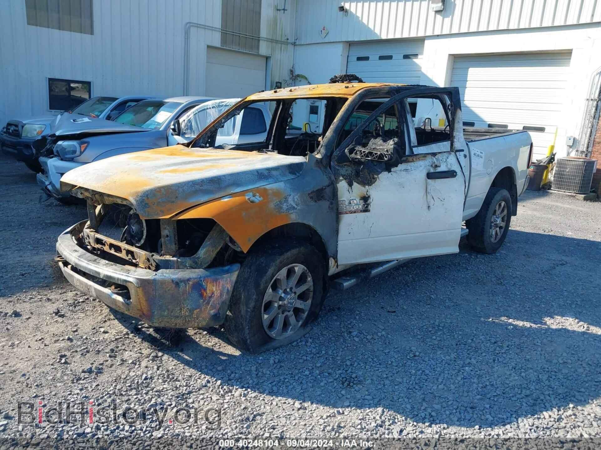2018 RAM 2500 - VIN: 3C6UR5CL7JG110008 - Фото 2