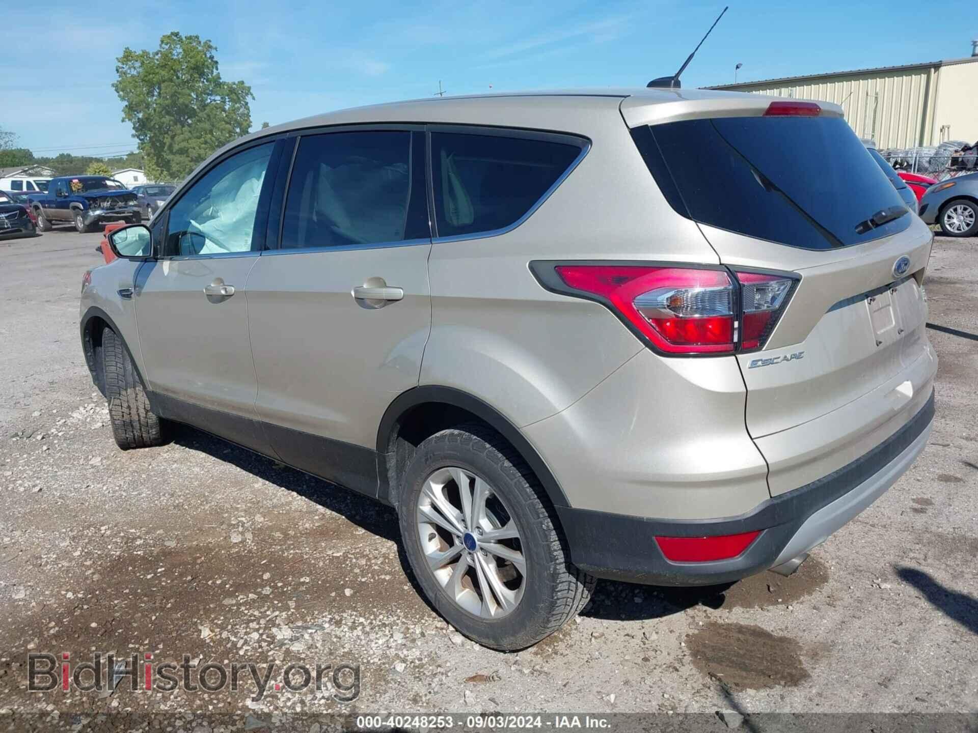 2017 FORD ESCAPE - VIN: 1FMCU0GD9HUB14623 - Фото 3