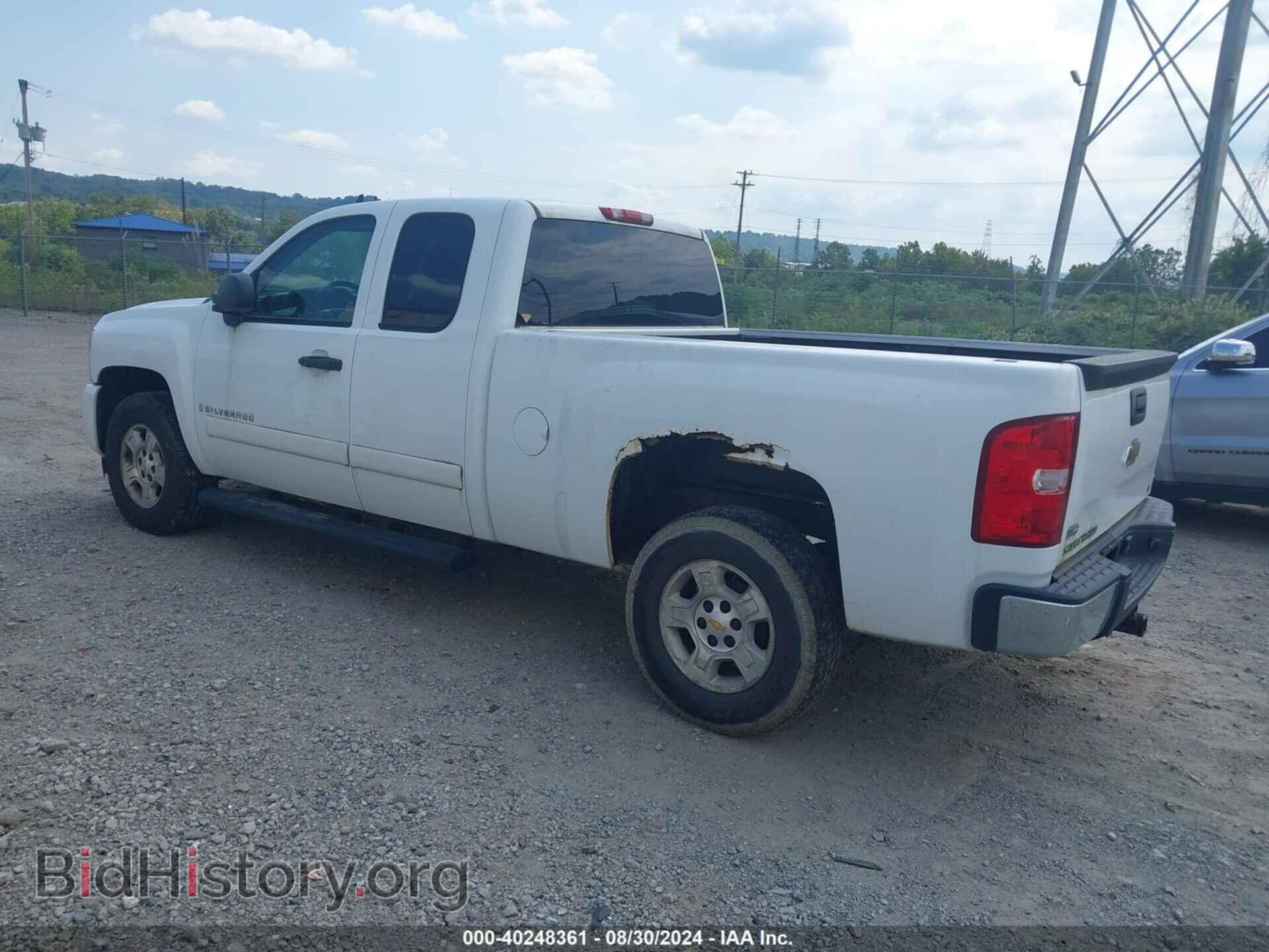 2008 CHEVROLET SILVERADO 1500 - VIN: 2GCEC190181330140 - Фото 3