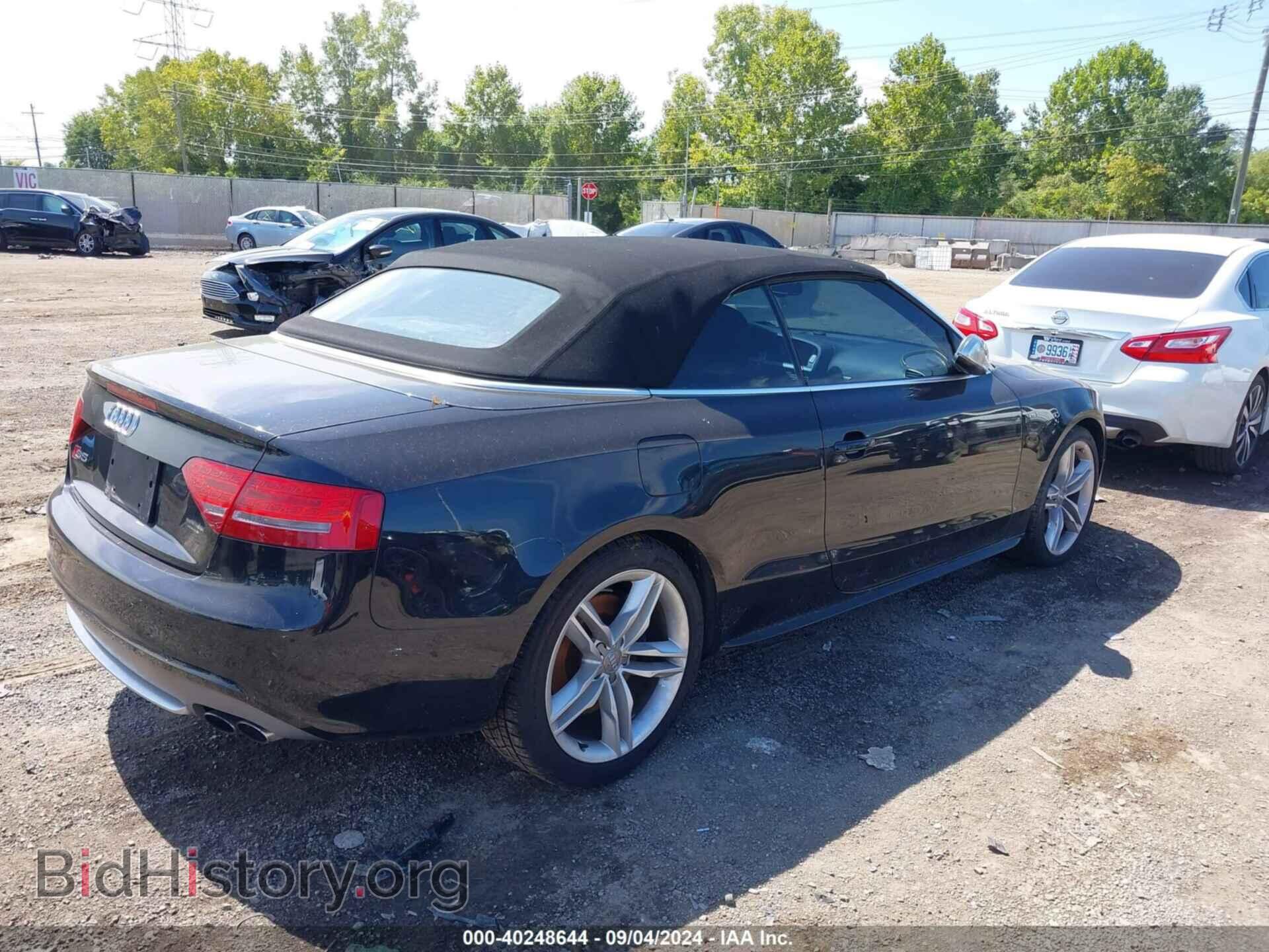 2011 AUDI S5 - VIN: WAUCGAFH9BN009150 - Фото 4