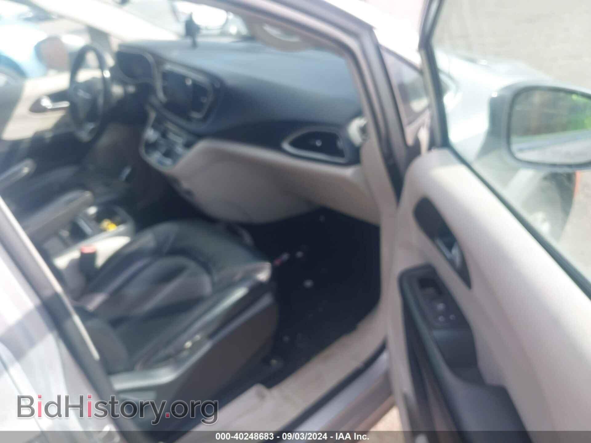 2017 CHRYSLER PACIFICA - VIN: 2C4RC1BG2HR539400 - Photo 5