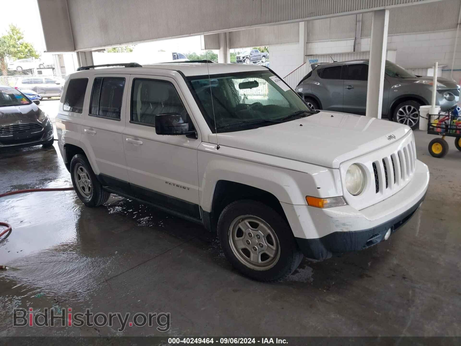 Фотография 1J4NT1GA3BD189749 - JEEP PATRIOT 2011