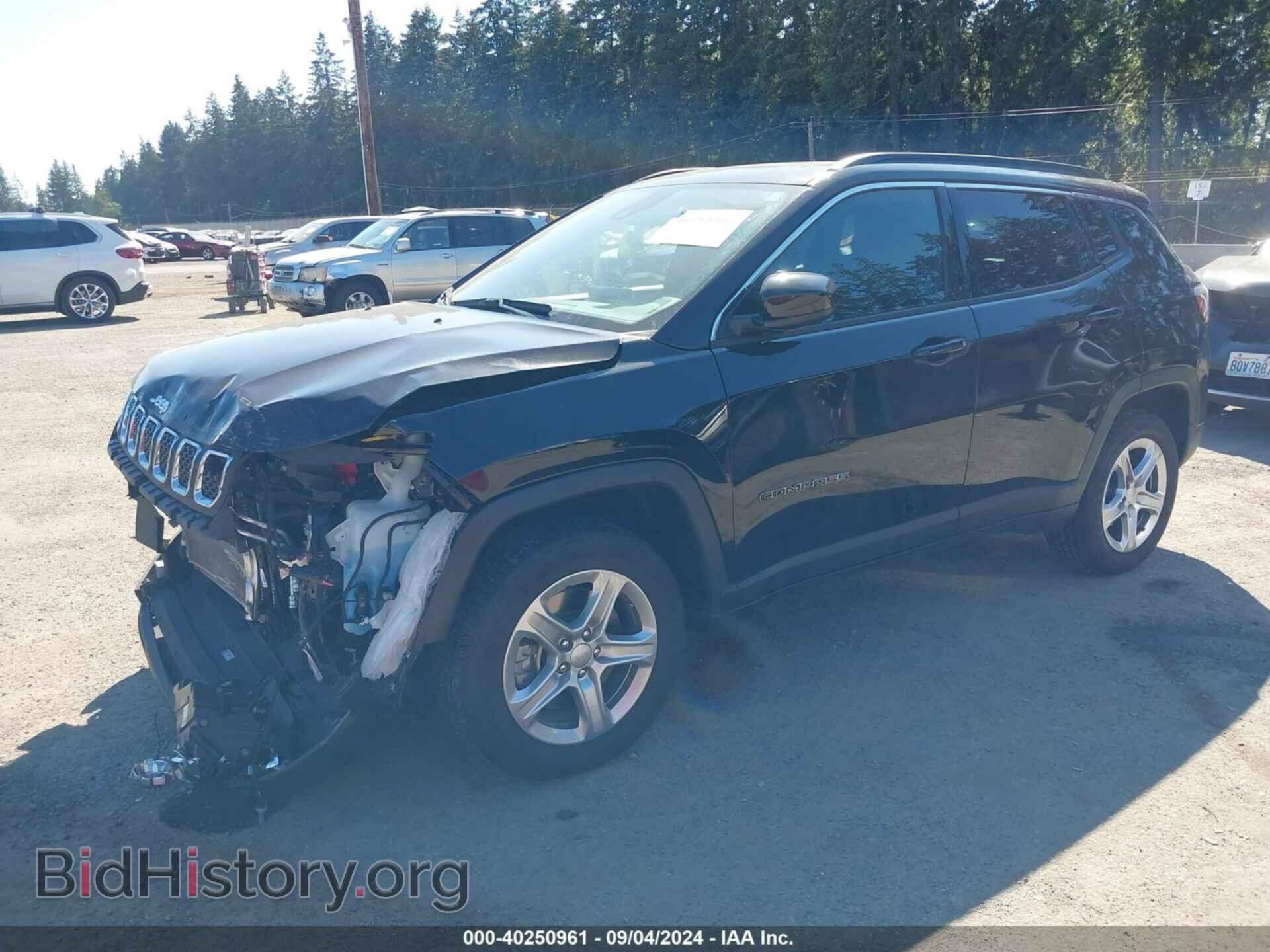 2023 JEEP COMPASS - VIN: 3C4NJDBN2PT563678 - Фото 2