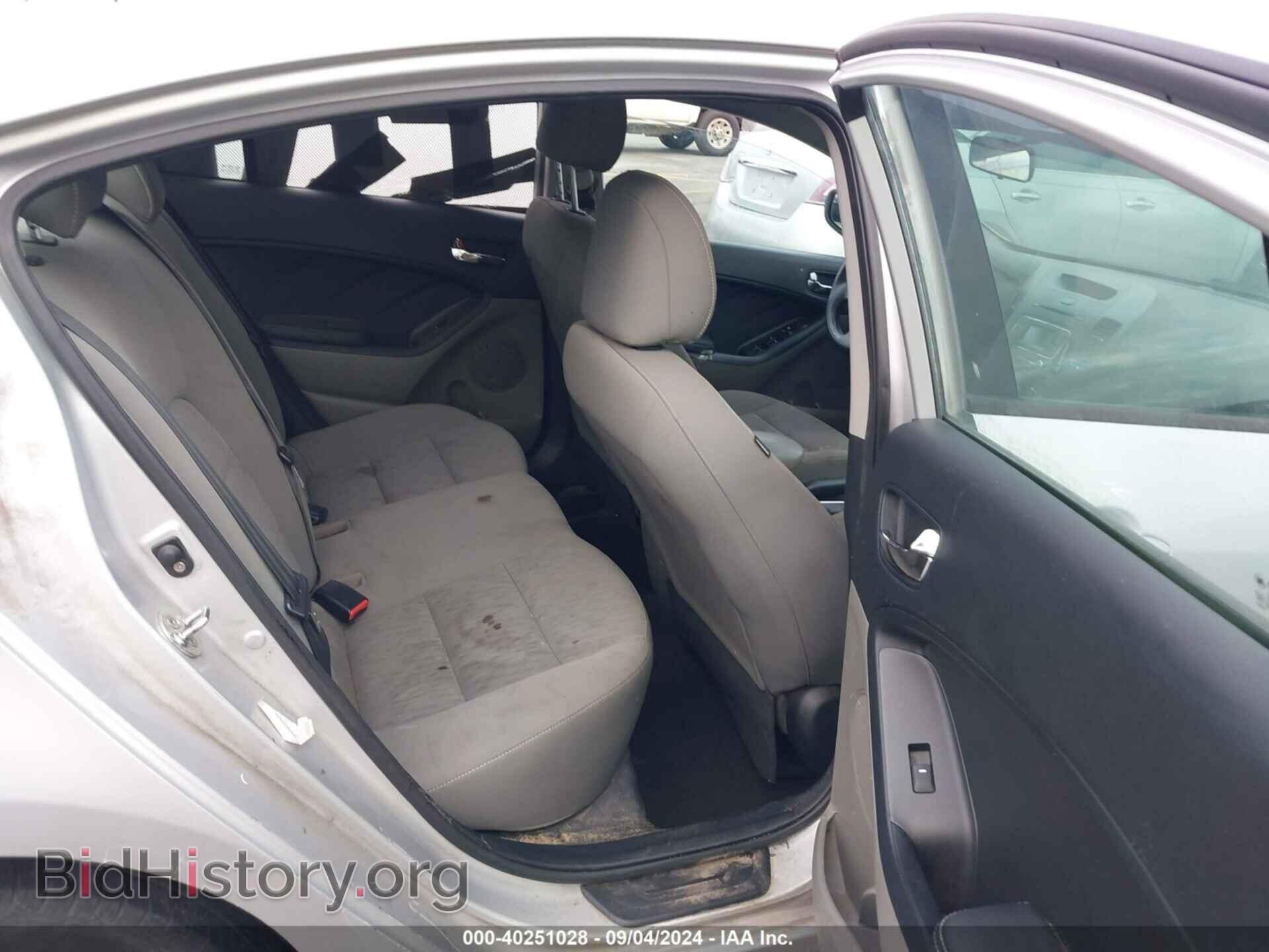 2015 KIA FORTE - VIN: KNAFK4A64F5377065 - Фото 8