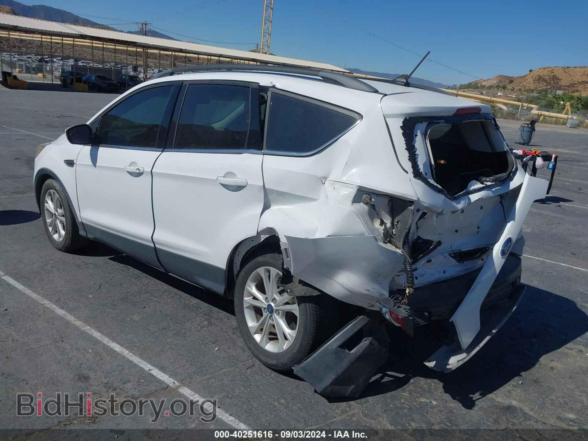 2018 FORD ESCAPE - VIN: 1FMCU0HD4JUB25808 - Фото 3