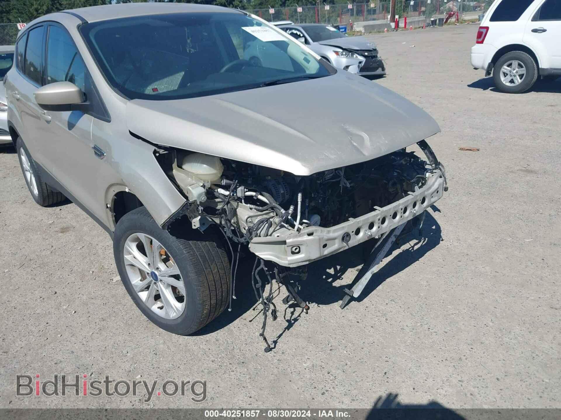2017 FORD ESCAPE - VIN: 1FMCU0GD1HUB30511 - Фото 6