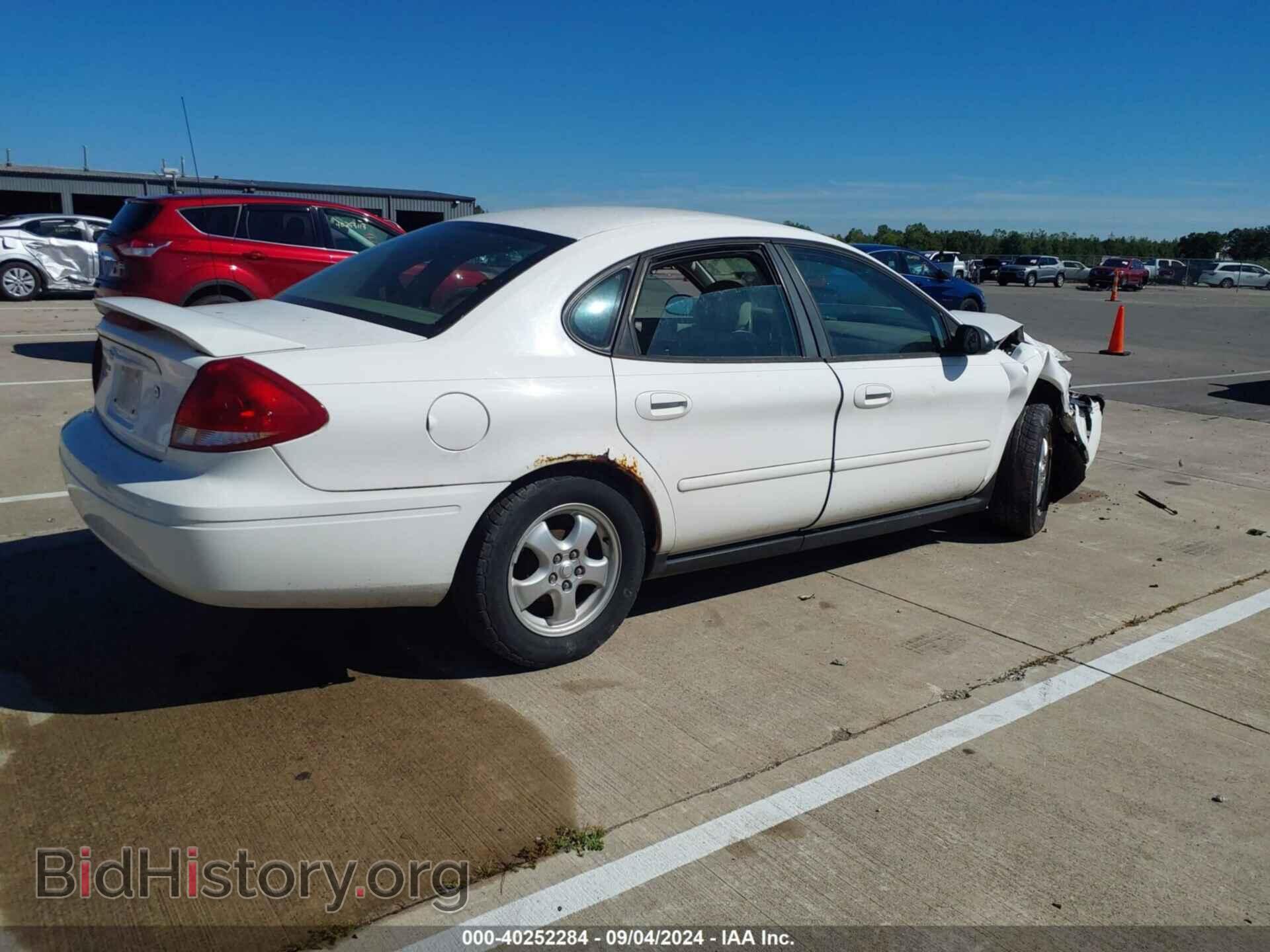 2006 FORD TAURUS - VIN: 1FAFP53U46A168136 - Фото 4
