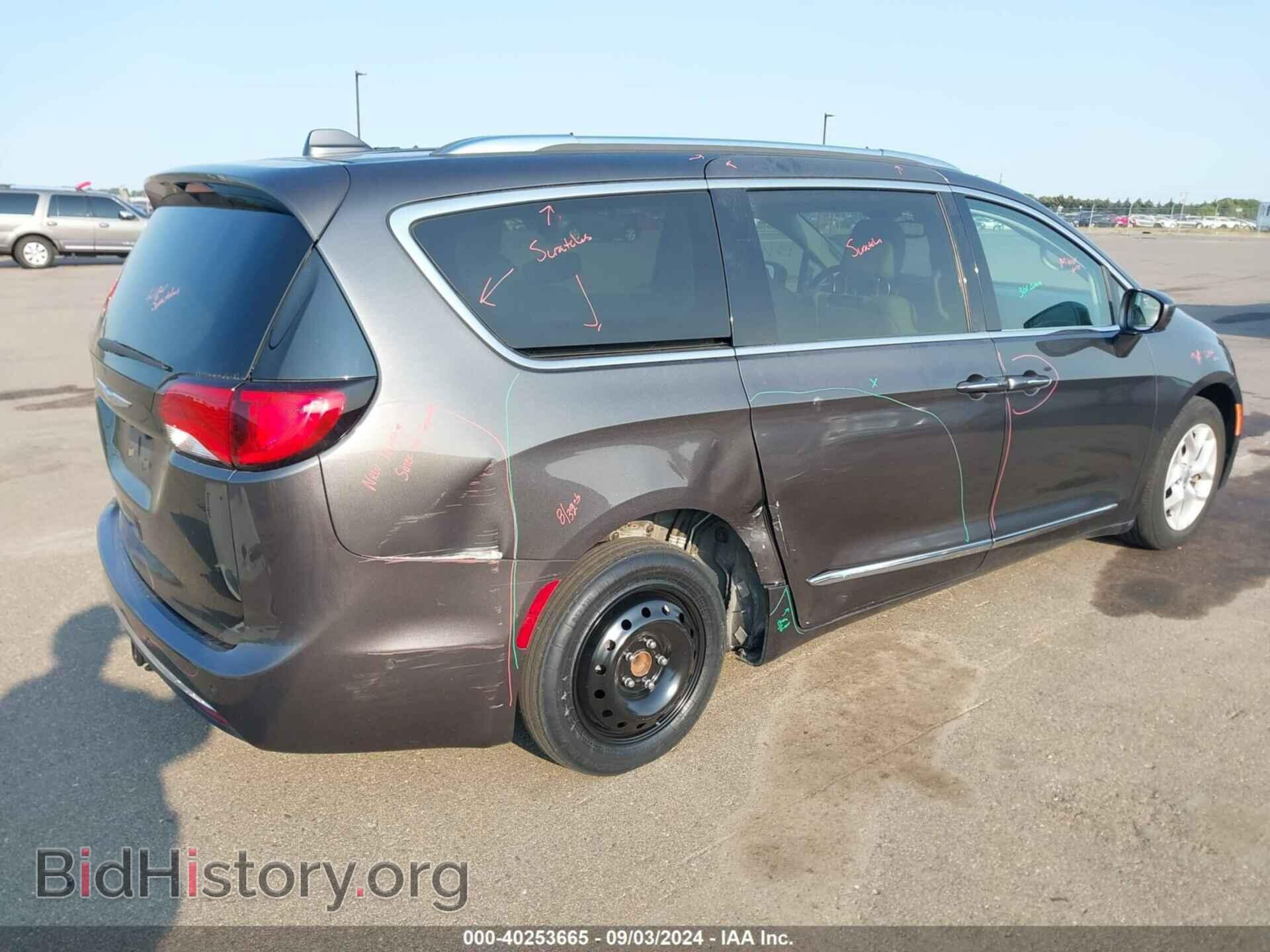 2017 CHRYSLER PACIFICA - VIN: 2C4RC1EG1HR507050 - Фото 4