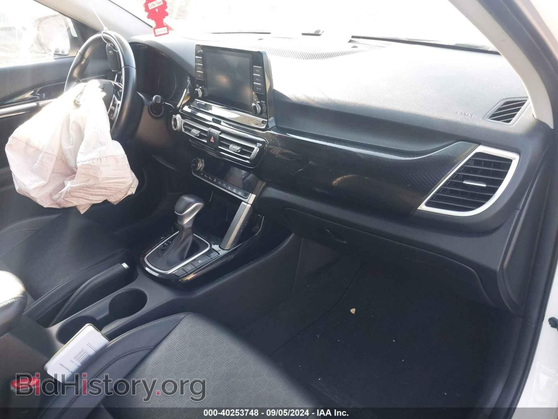 2021 KIA SELTOS - VIN: KNDERCAA8M7128763 - Фото 5