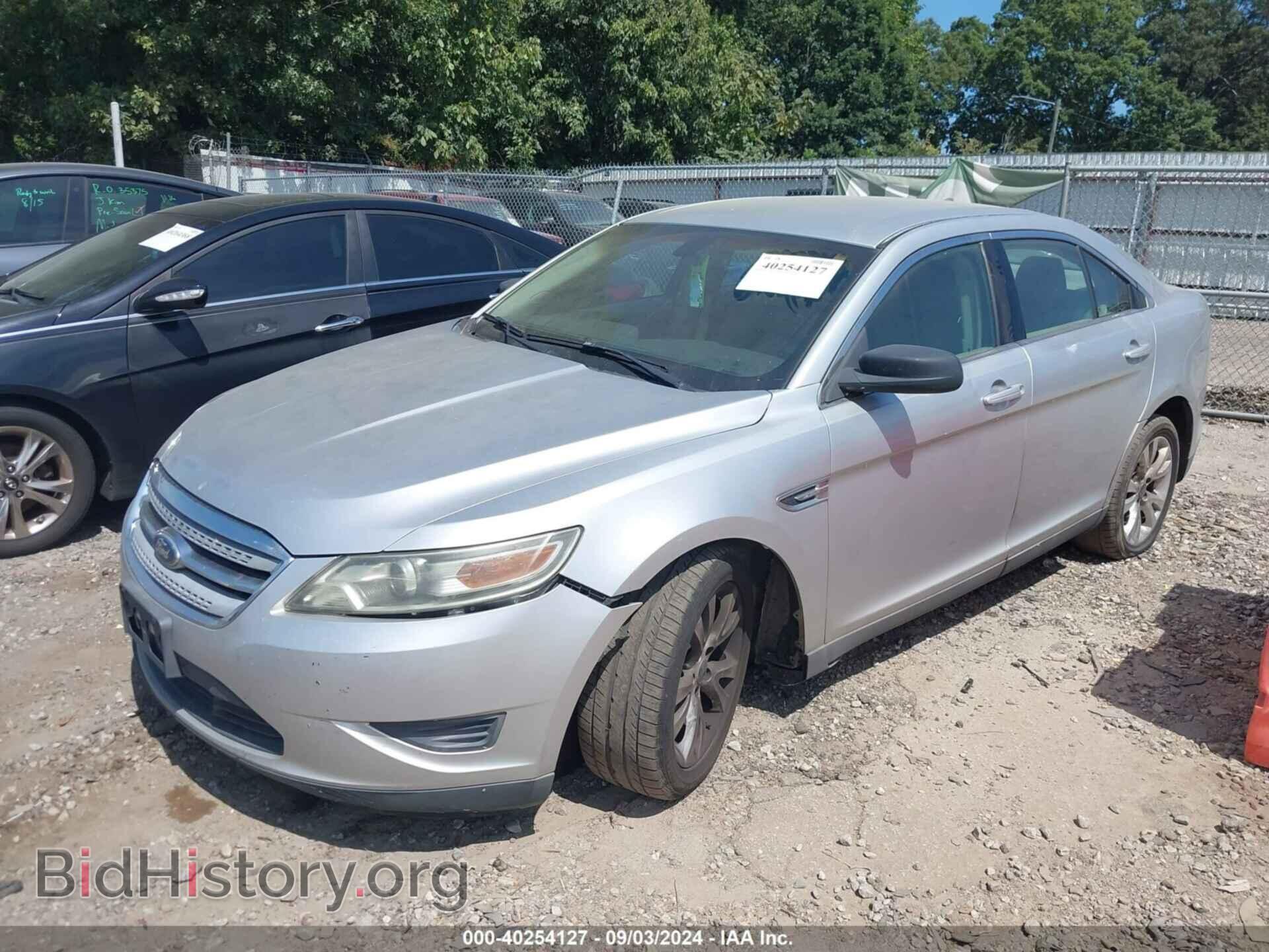 2011 FORD TAURUS - VIN: 1FAHP2DWXBG171069 - Photo 2
