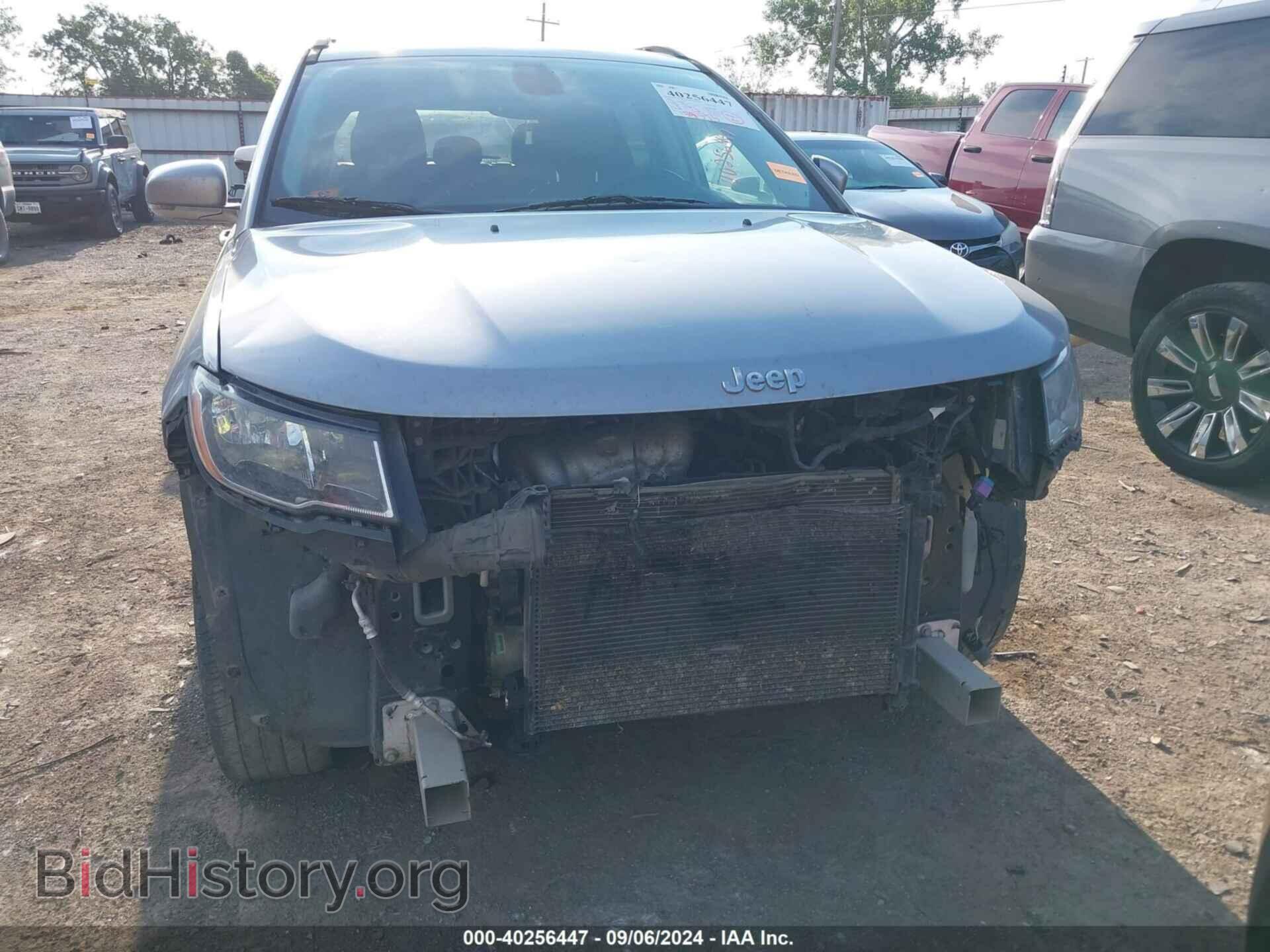 2019 JEEP COMPASS - VIN: 3C4NJCCB8KT662819 - Фото 6