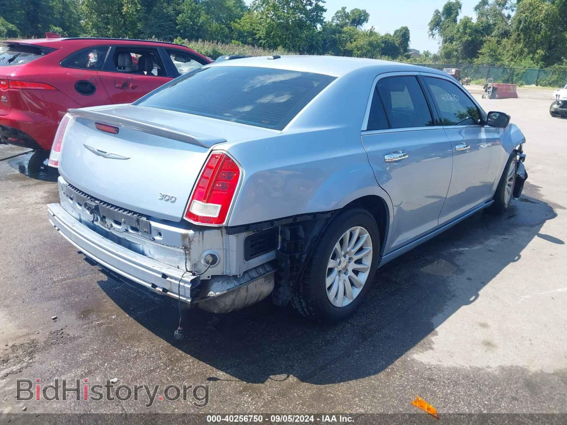 2012 CHRYSLER 300 - VIN: 2C3CCAAG9CH153454 - Фото 4