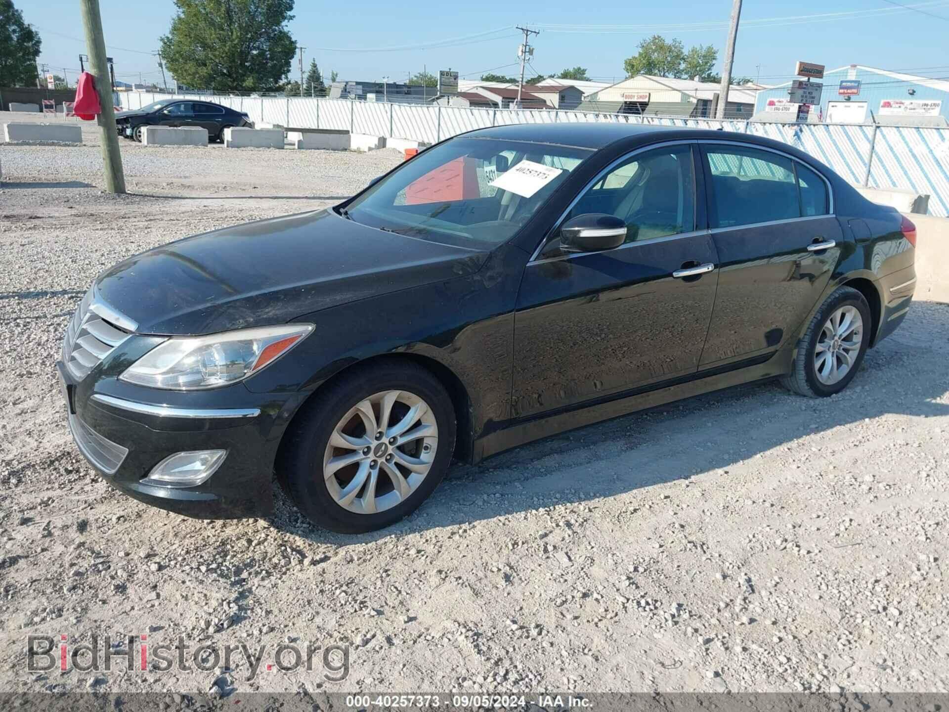 2013 HYUNDAI GENESIS - VIN: KMHGC4DD2DU213908 - Фото 2