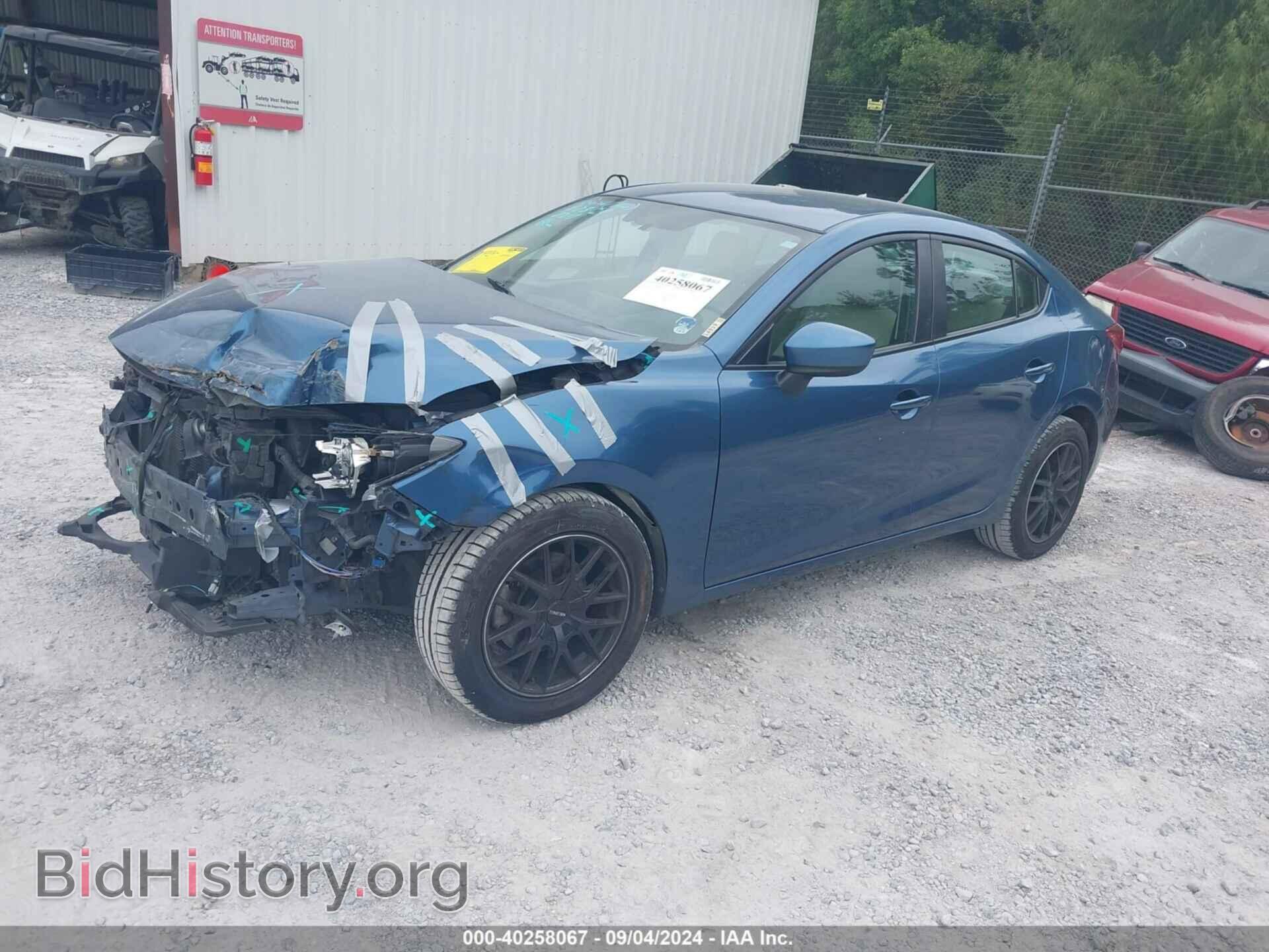 2017 MAZDA MAZDA3 - VIN: 3MZBN1U76HM122634 - Фото 2