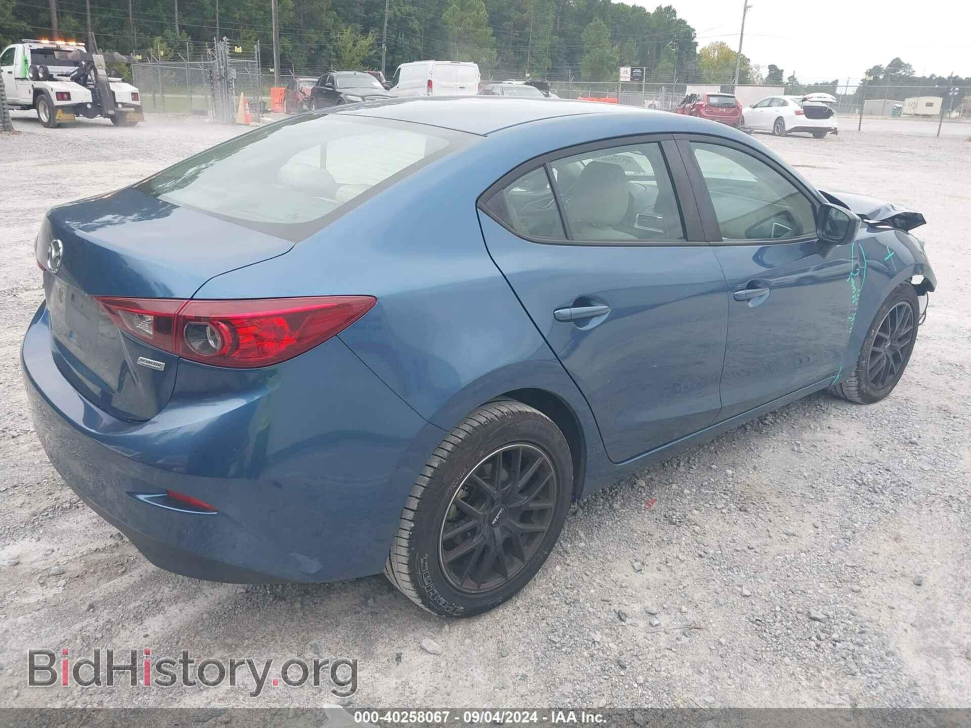 2017 MAZDA MAZDA3 - VIN: 3MZBN1U76HM122634 - Фото 4